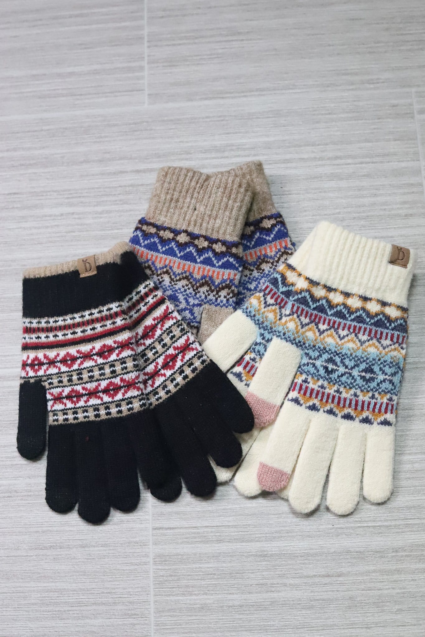 Aztec Knit Touch Gloves