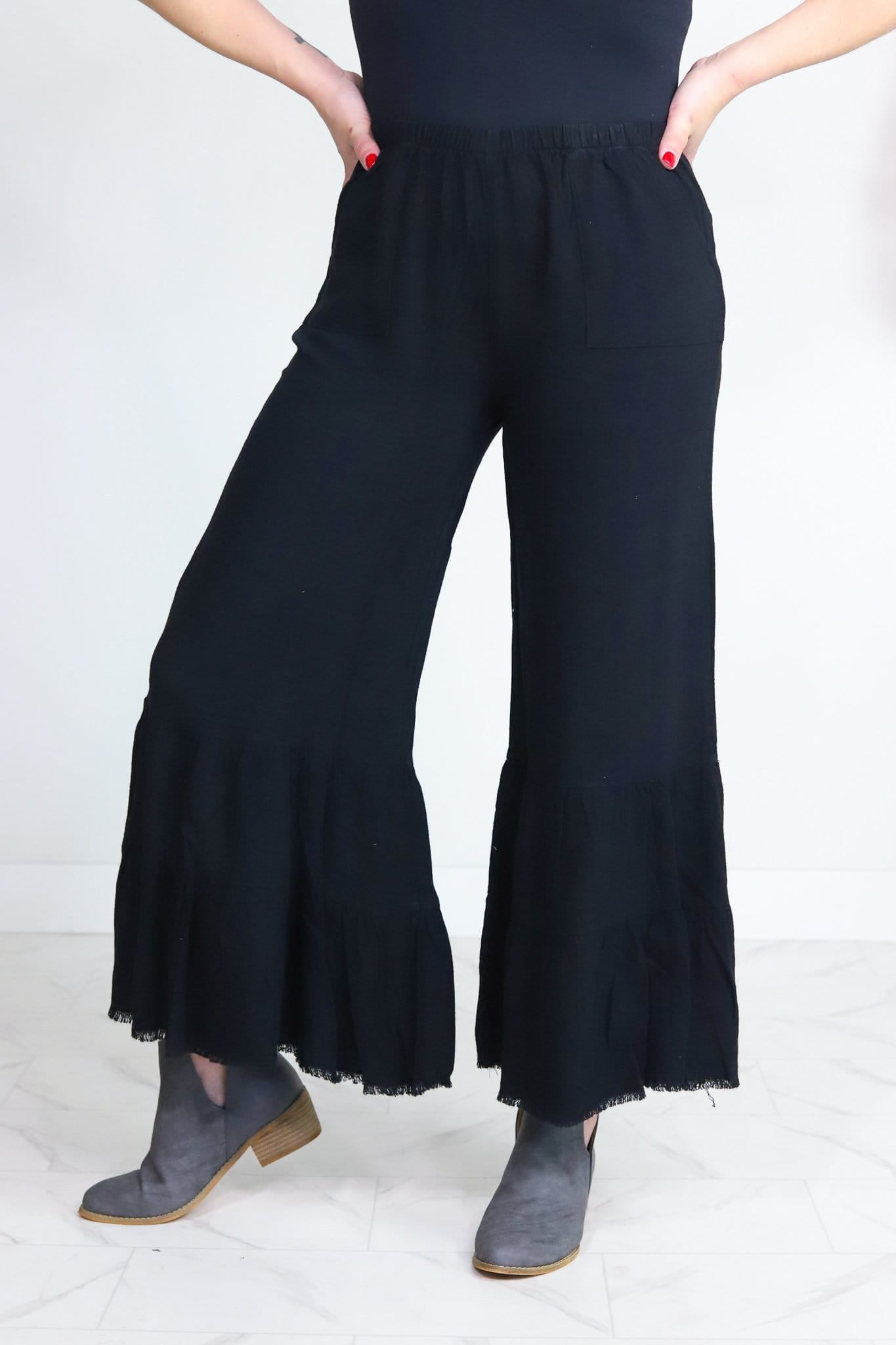 Linen Blend Wide Ruffle Frayed Hem