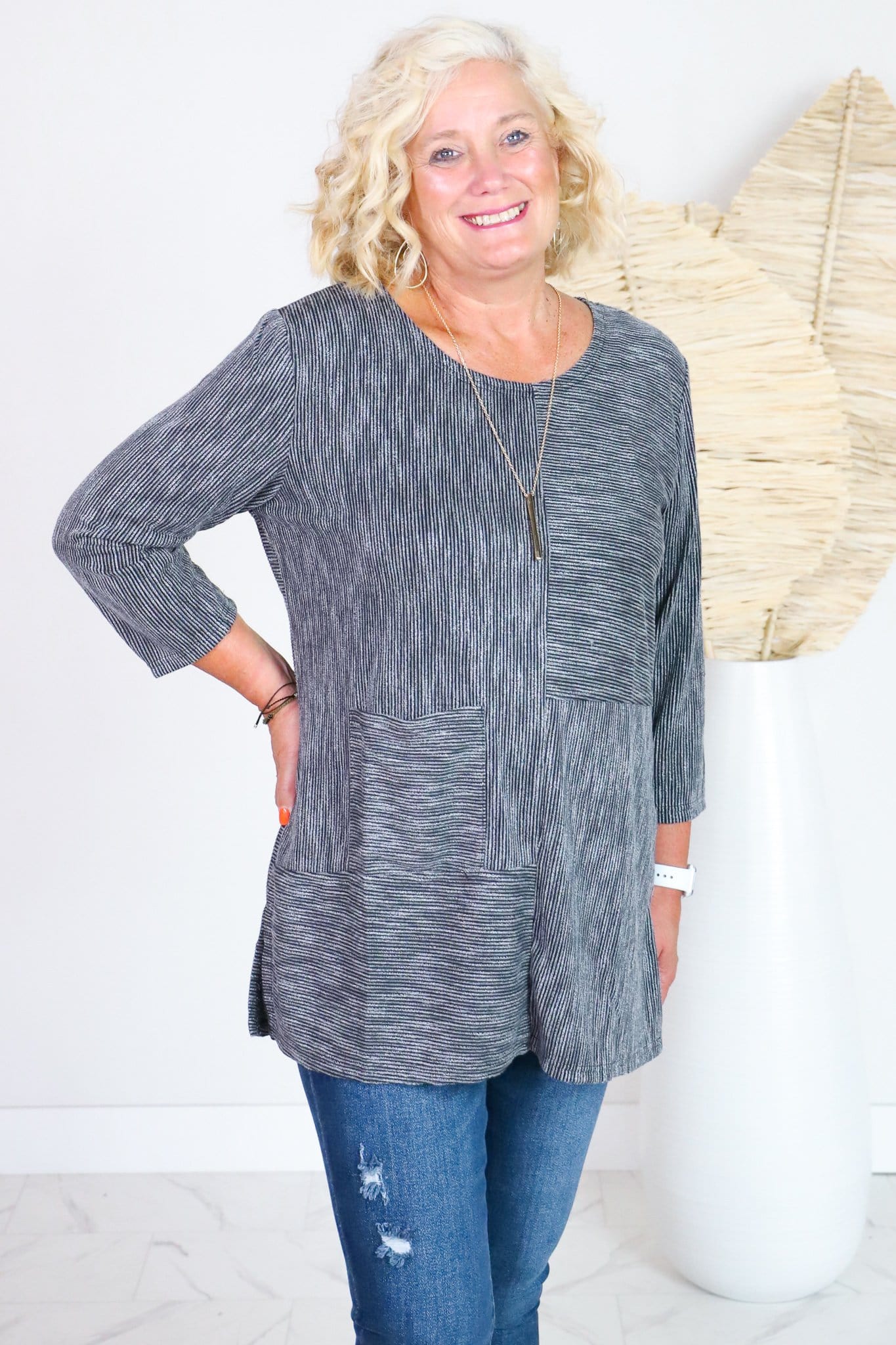 Textured Pocket Top