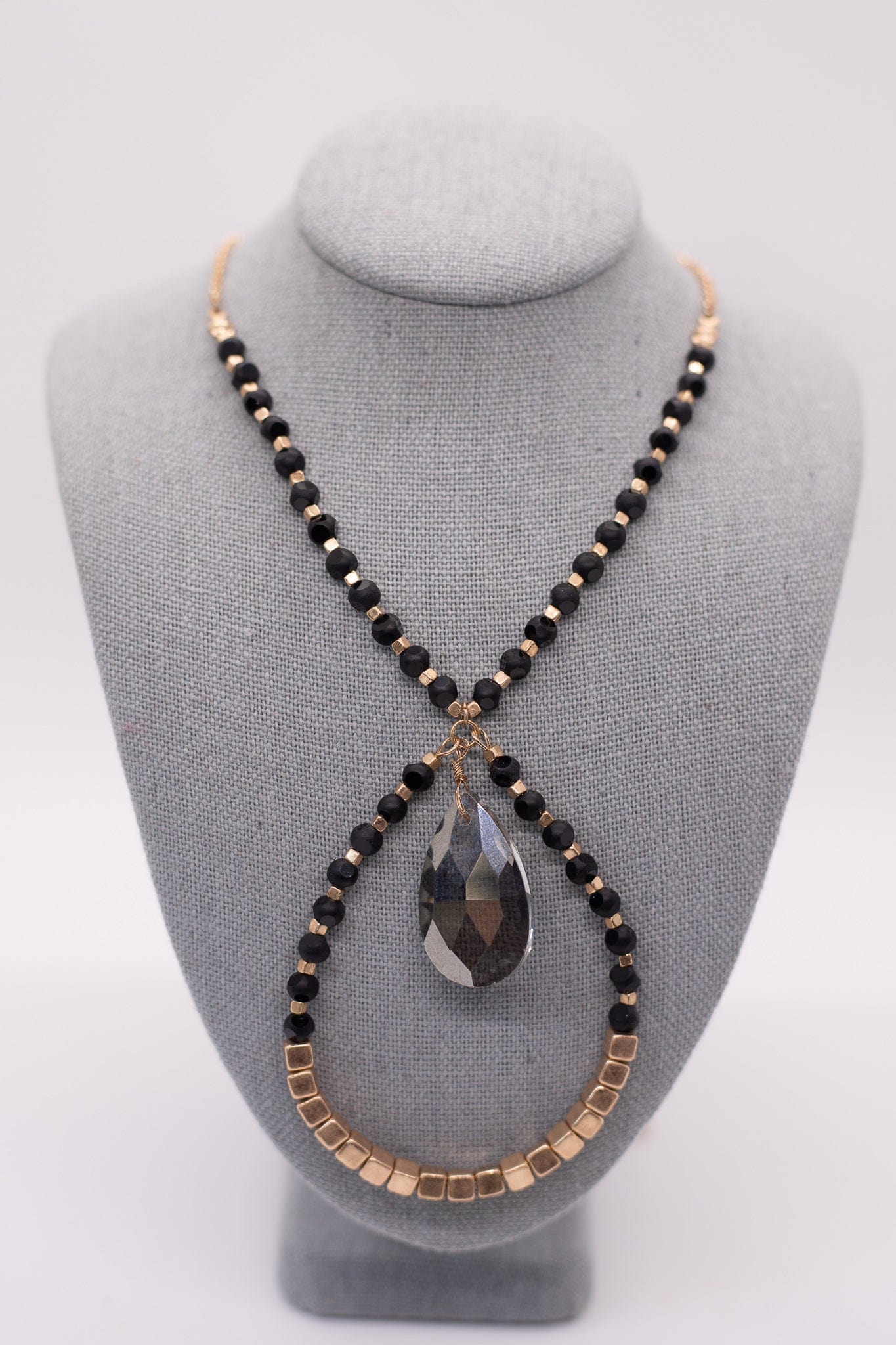 crystal pendant necklace