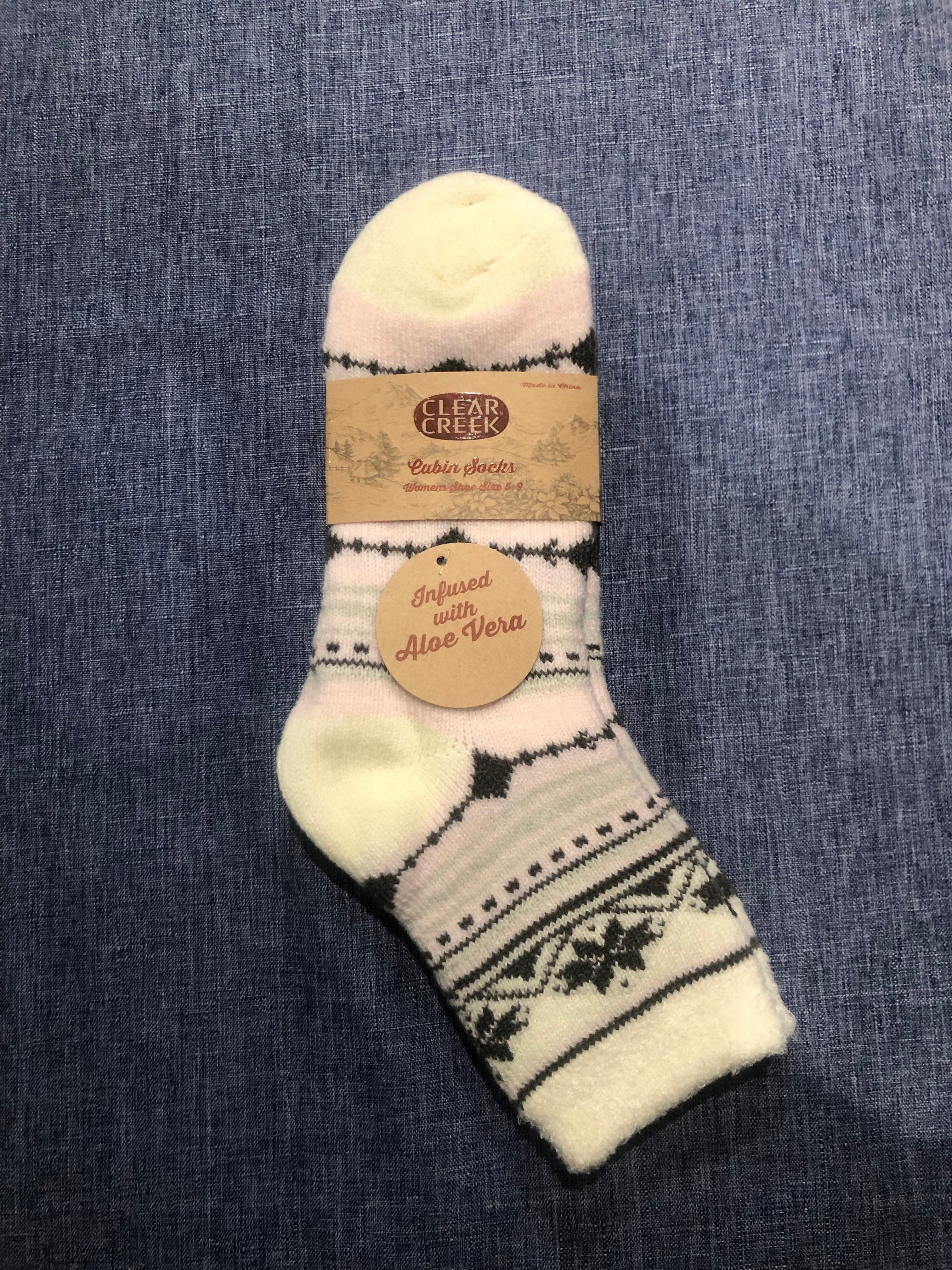 Poinsettia Stripe Cabin Socks W/ Aloe