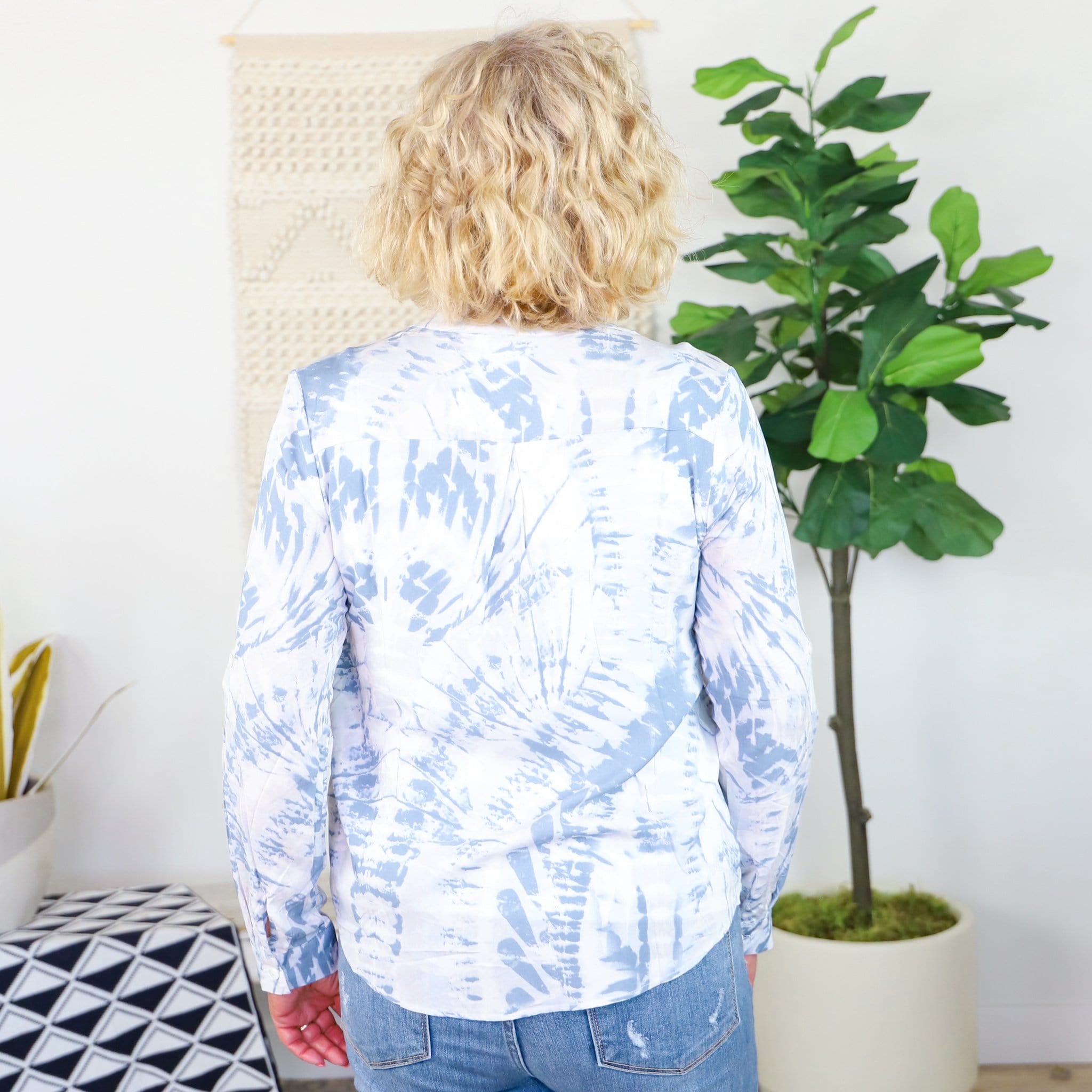 Tie Dye Tab Sleeve Blouse