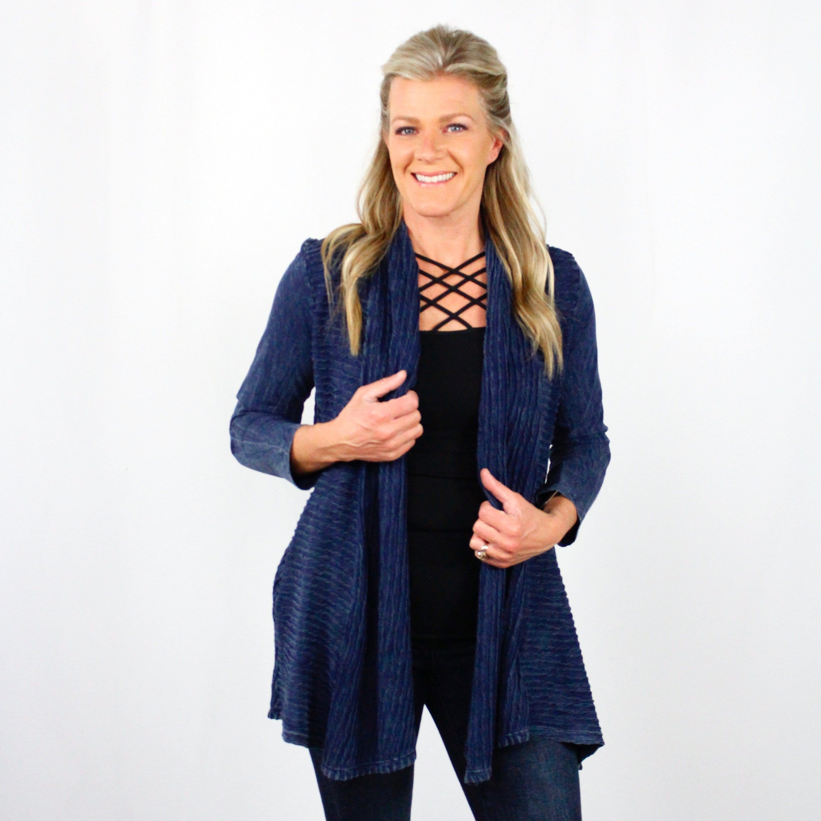 Wave Knit Contrast Cardigan