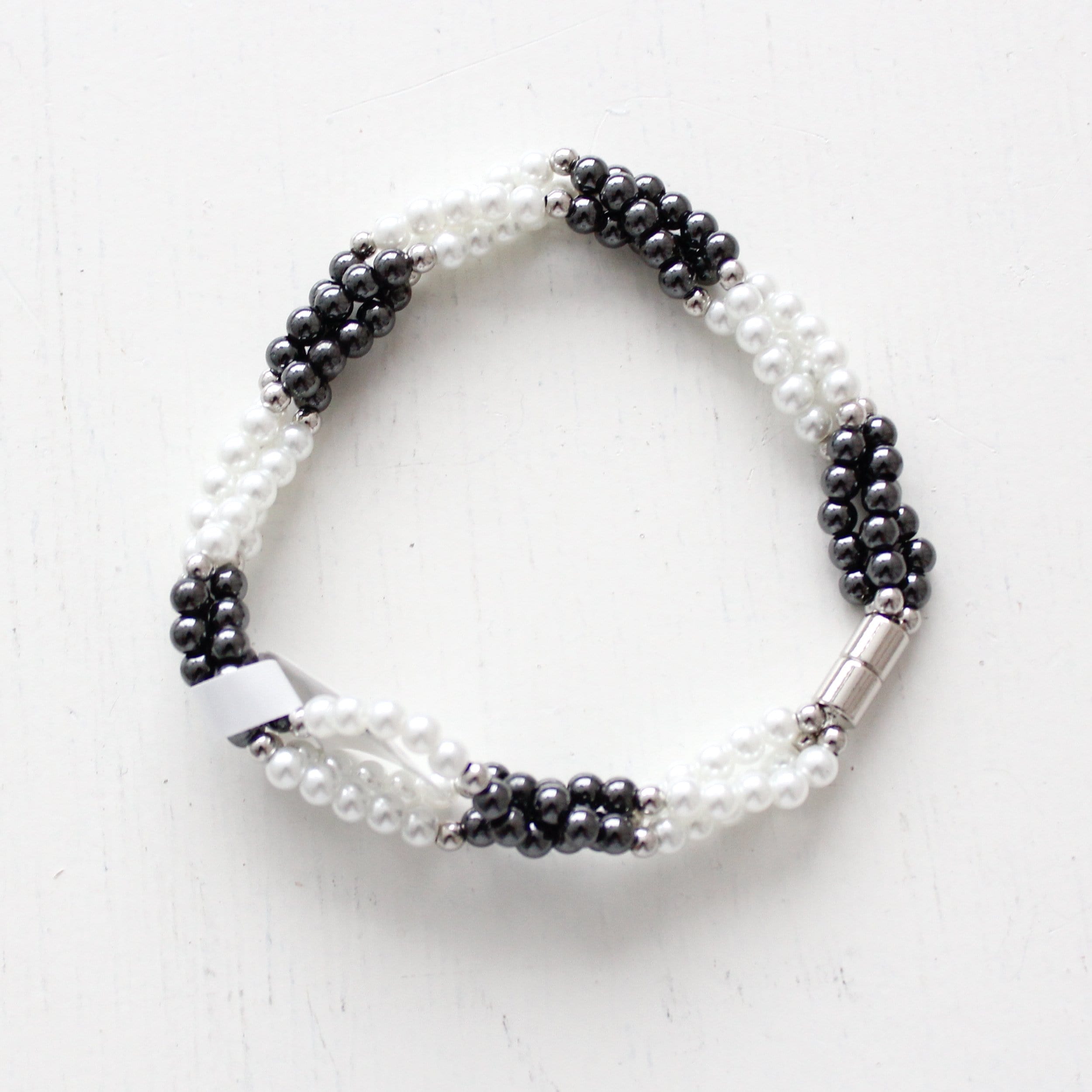 Pearl Magnetic Bracelet