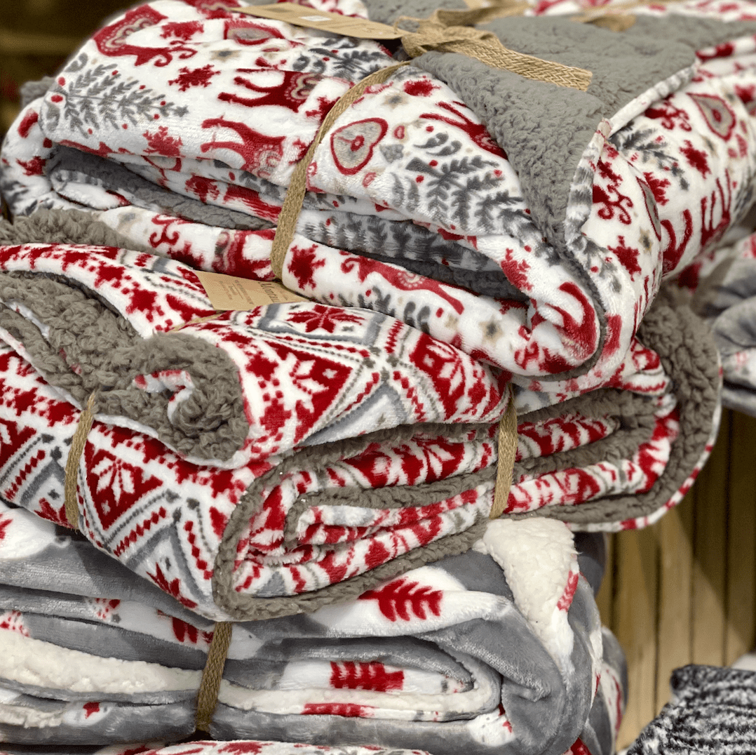 Holiday Velvet Throw