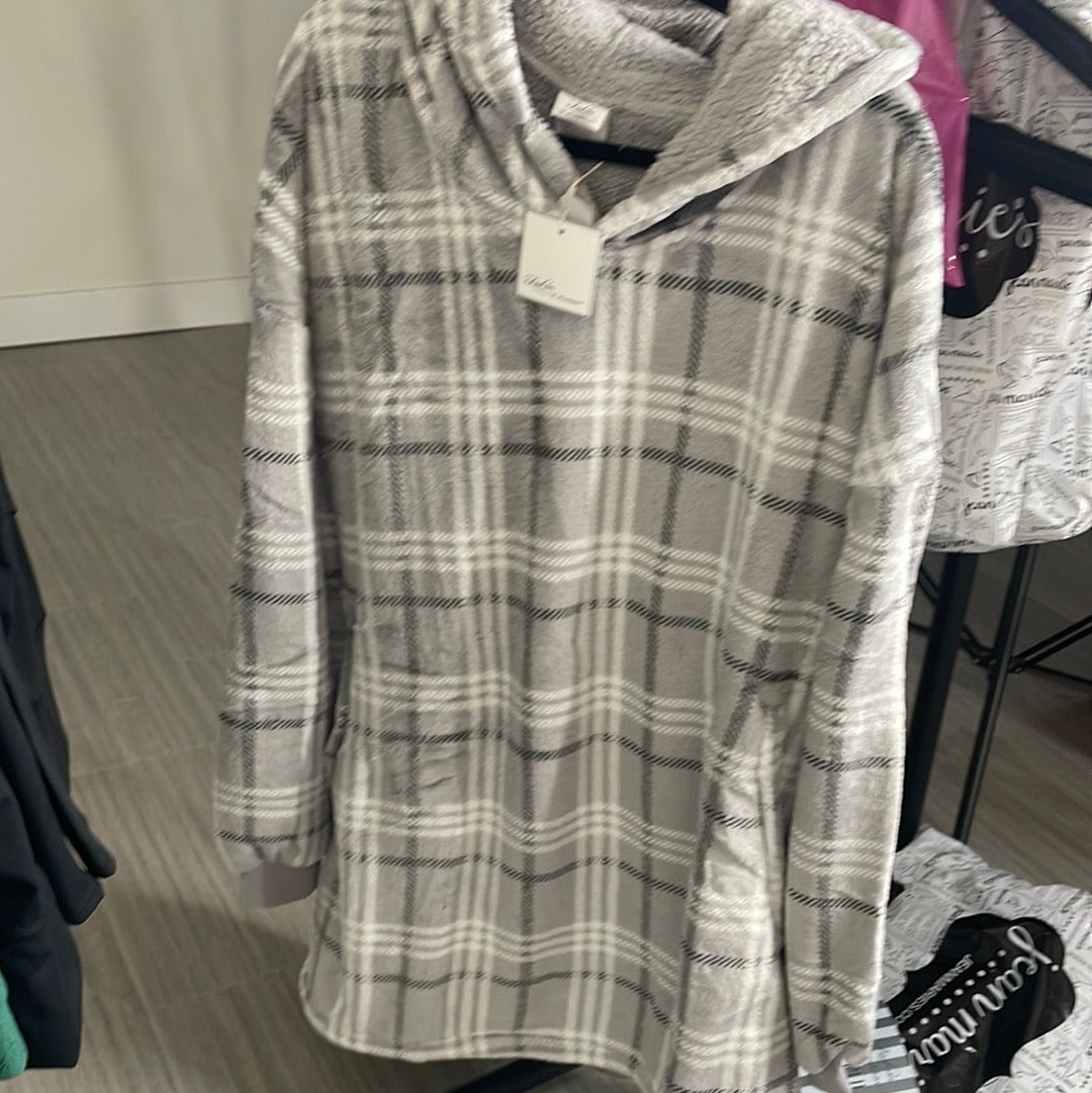 Gray Story Oversized Blanket Pullover