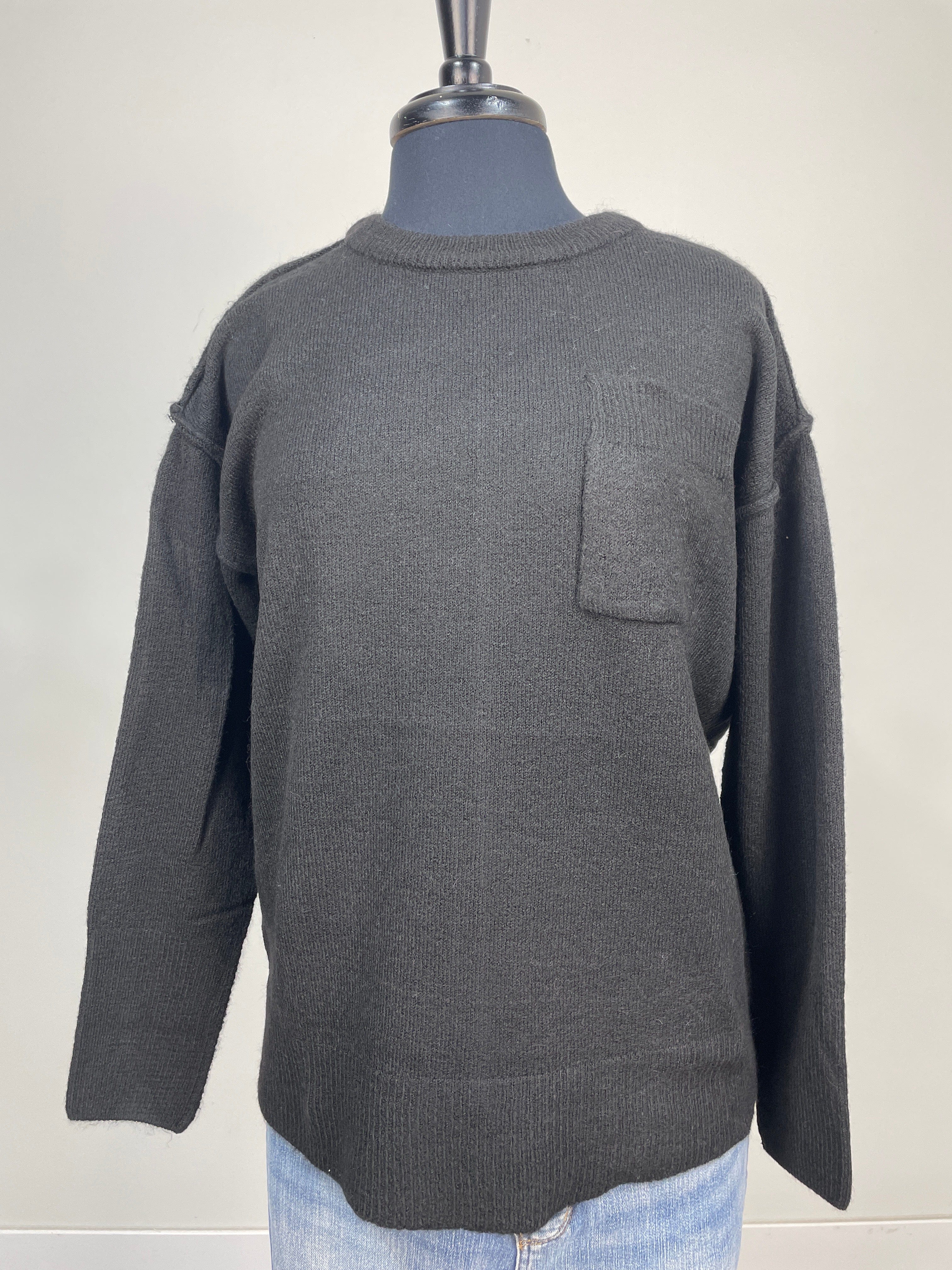 Black Pocket Round Neck Sweater
