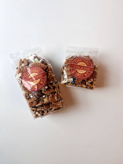 Stroopie Crumble Snack Mix: 10oz Bag / Salted Caramel