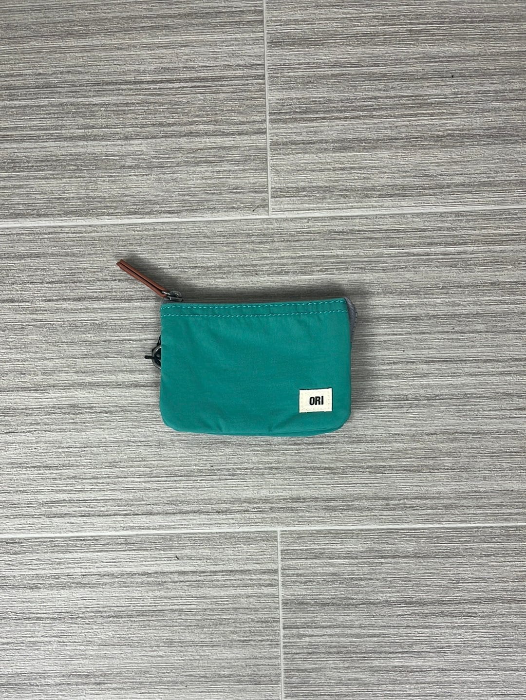 Carnaby Cyan Small Classic Small