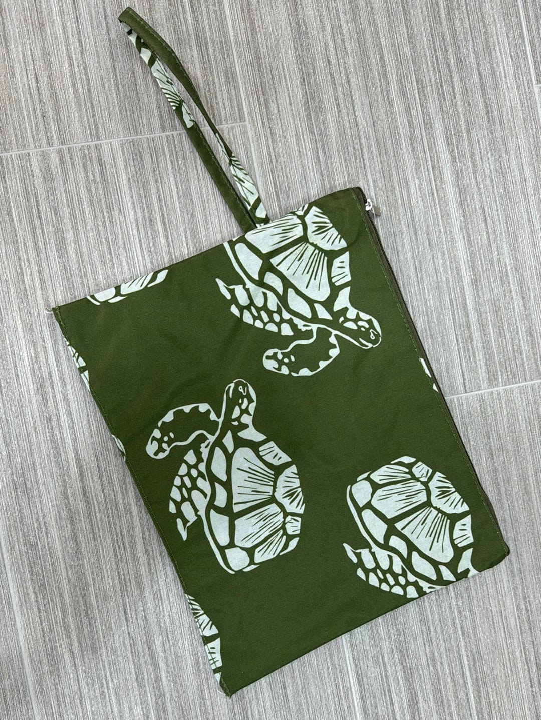 Green Turtle Designed Wet Bag