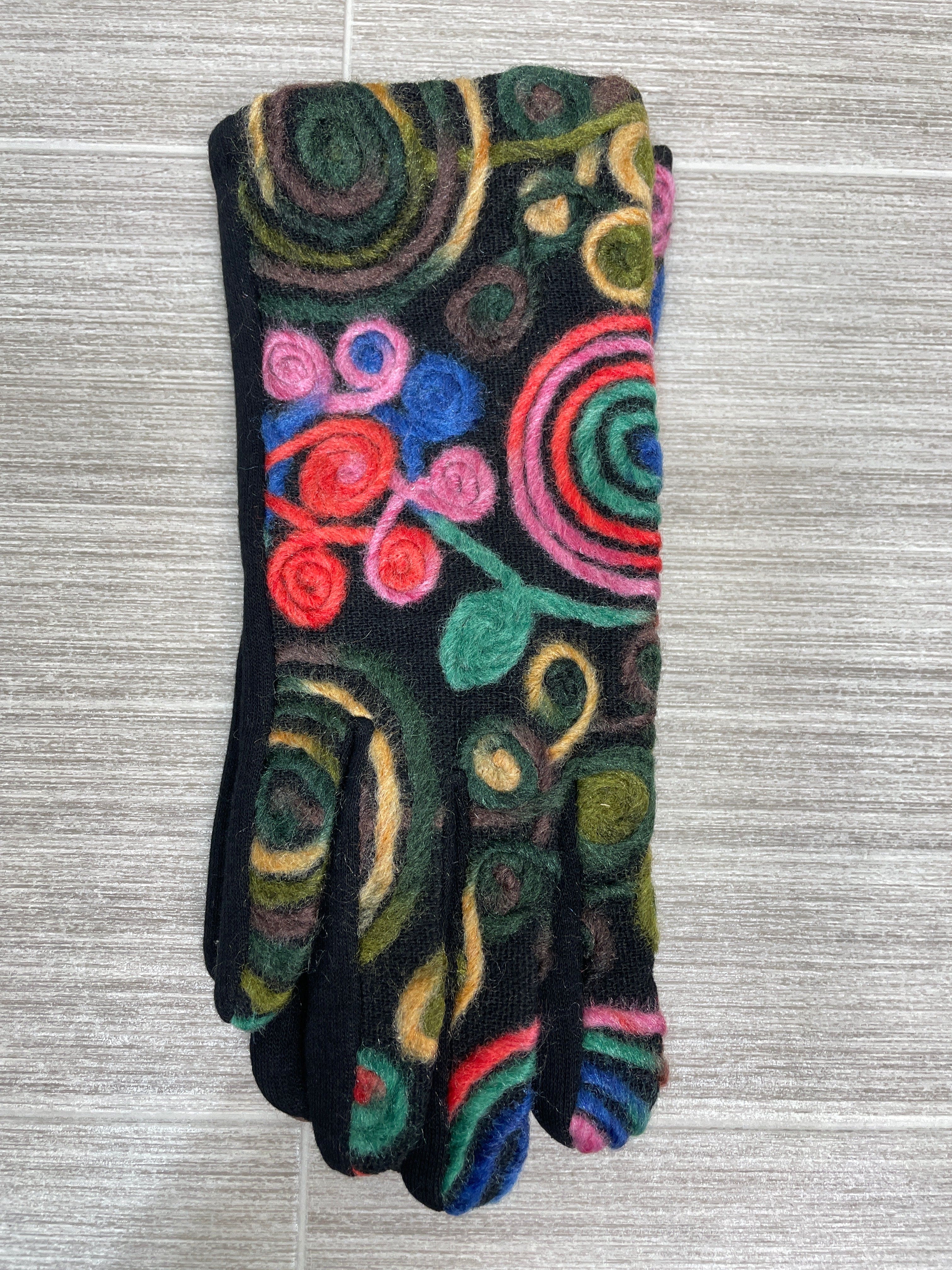 Multi Circle Swirl Yarn Glove