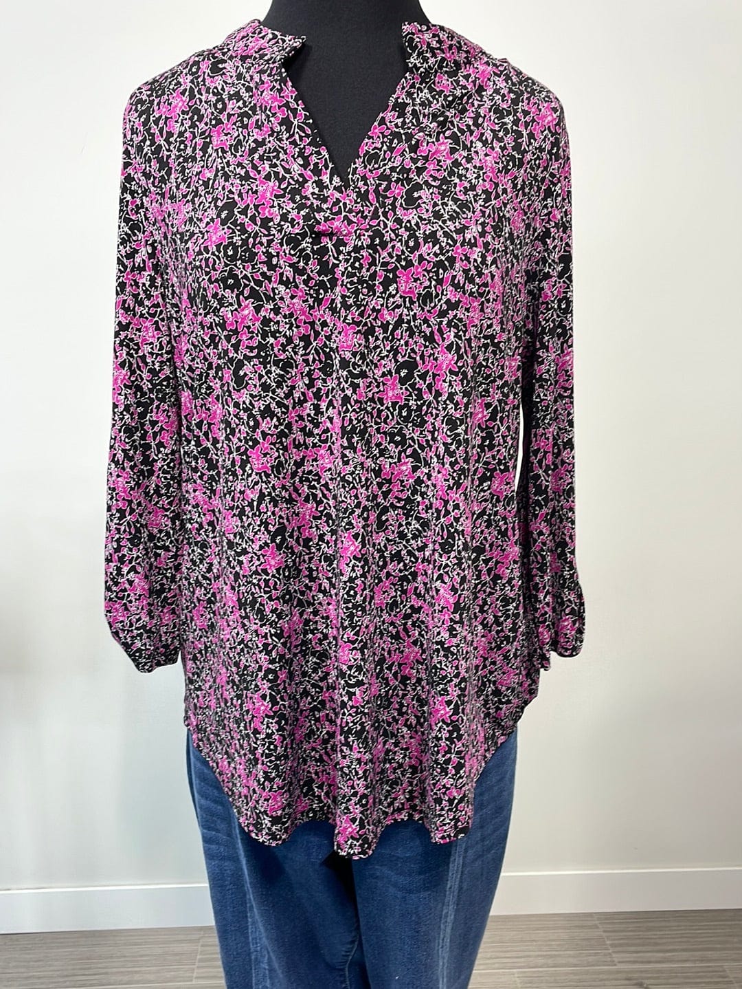 Black & Magenta Floral Lizzy Top