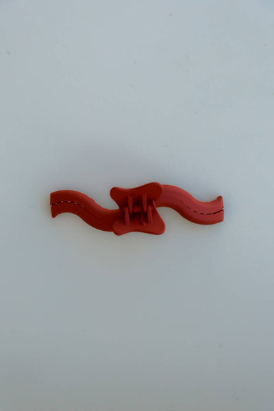 KAXI ORIGINAL WAVY HOLD EVERYTHING CLAW: DUSTY ROSE