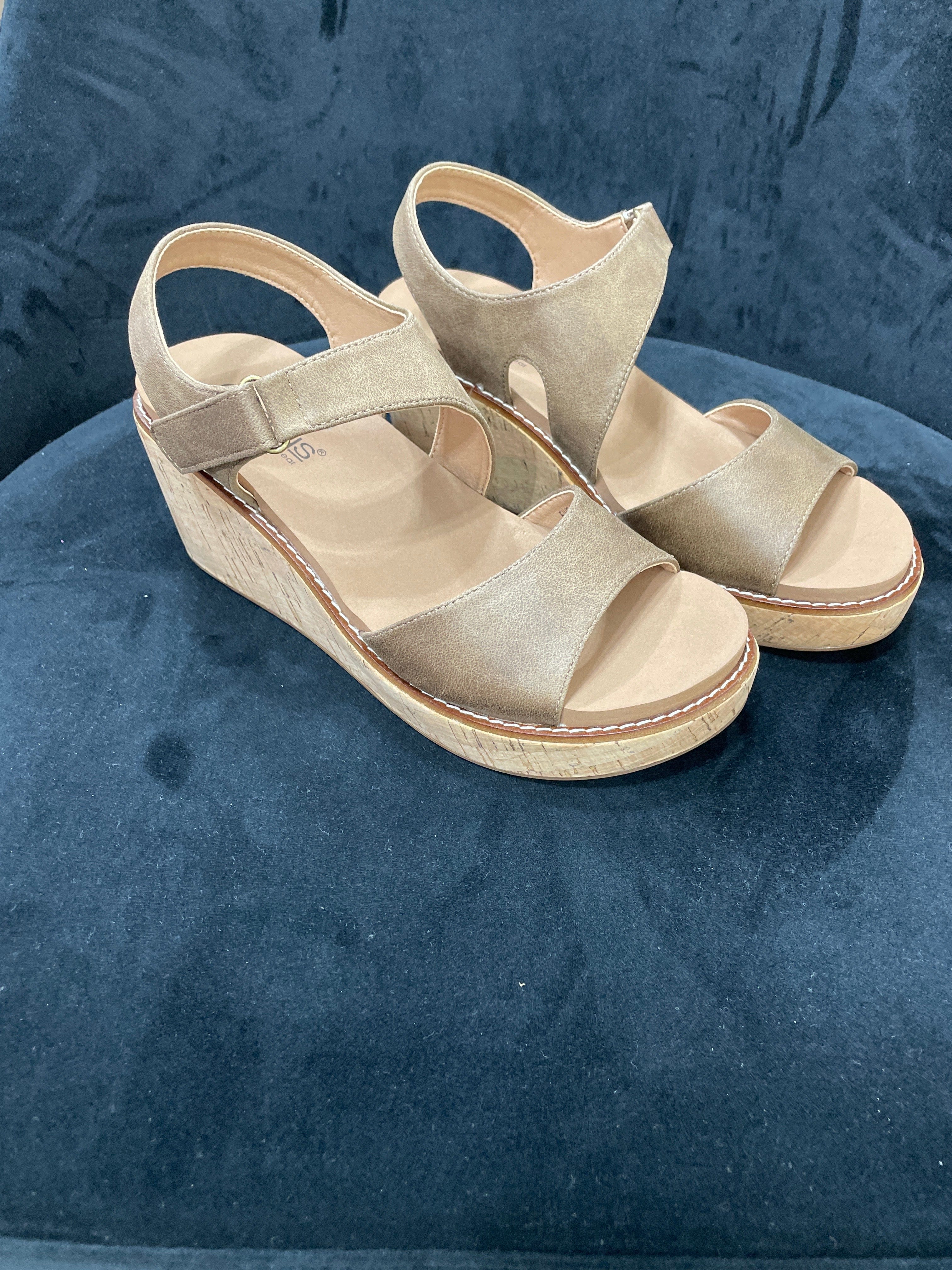 Tan Five OClock Somewhere Sandal