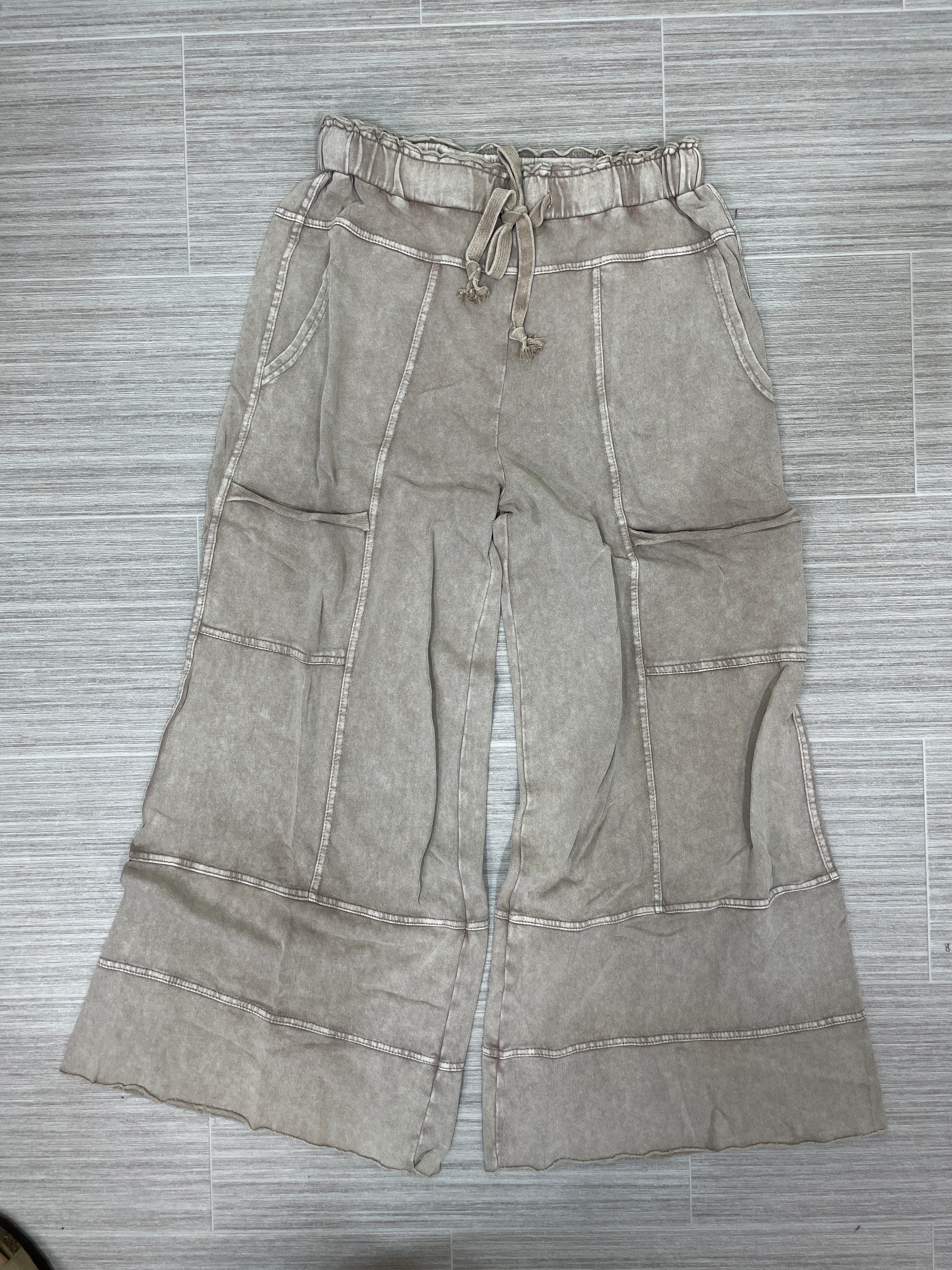 Mushroom Mineral Washed Wide Leg Pant