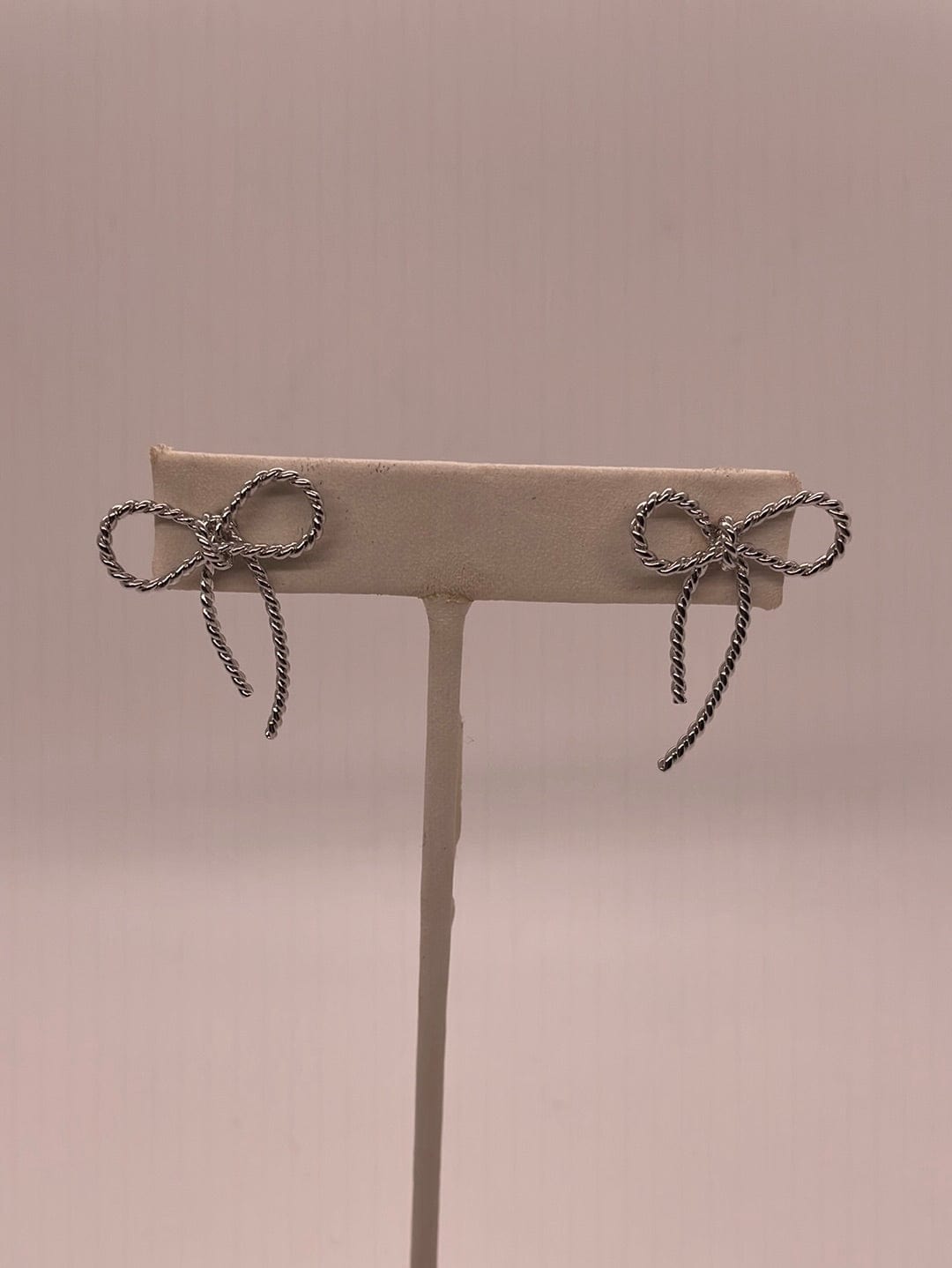 Silver Delicate Bow Earring