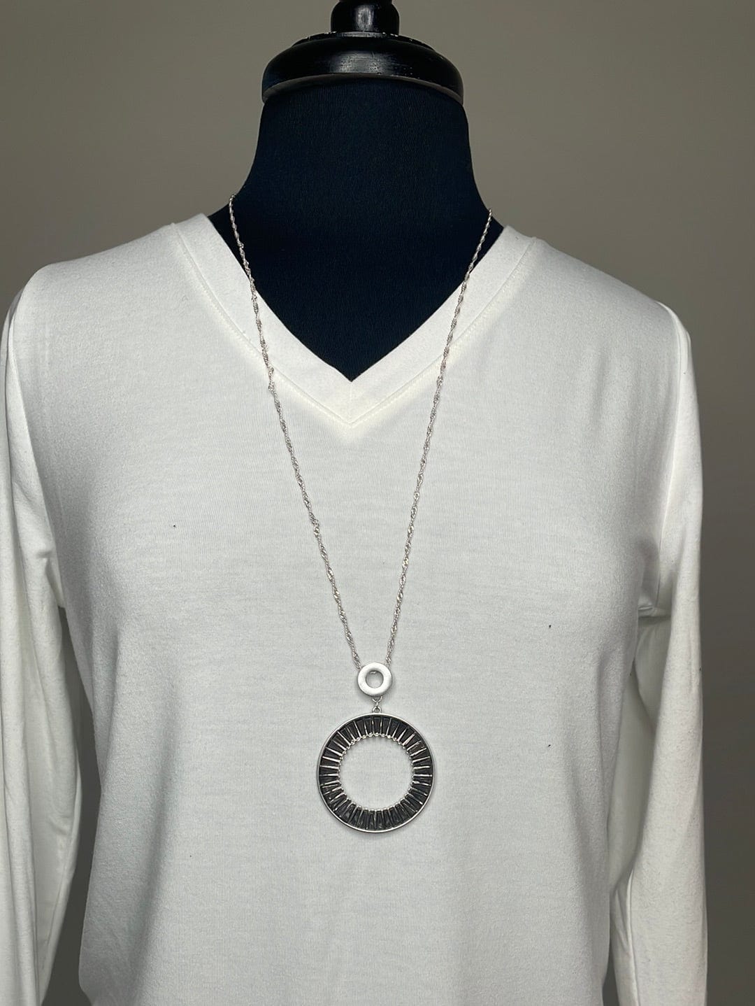 Silver Dazzle Pendant Necklace