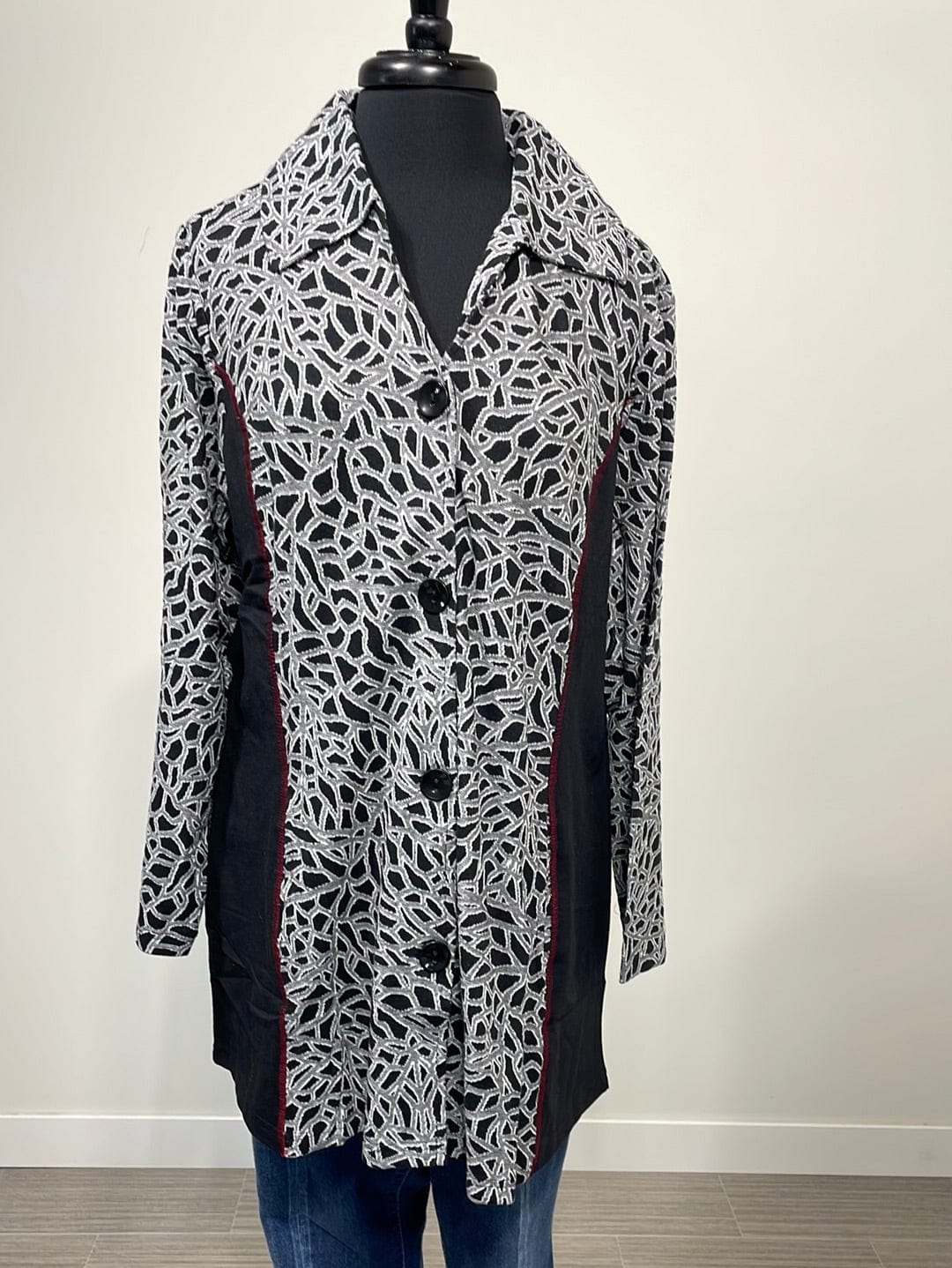 Black & White Squiggly Line Patterned Jacket