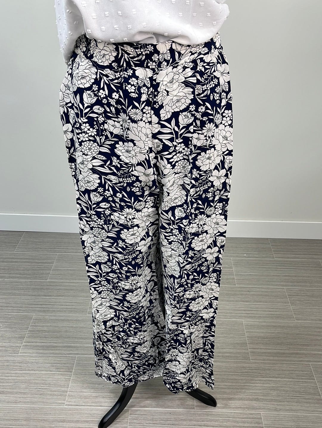 Navy & White Floral Wide Leg Pant