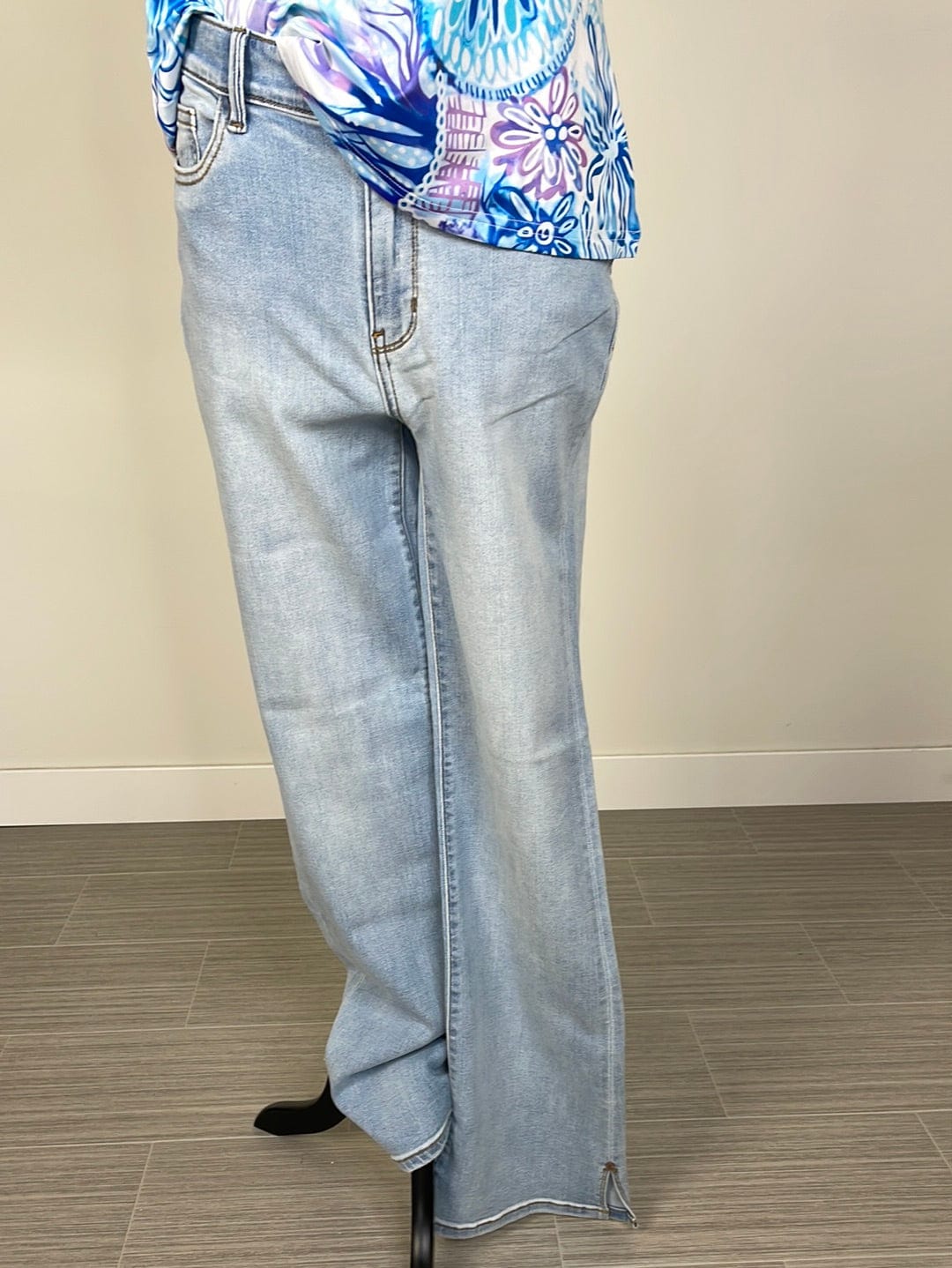 Light Mid Rise Slit Hem Bootcut