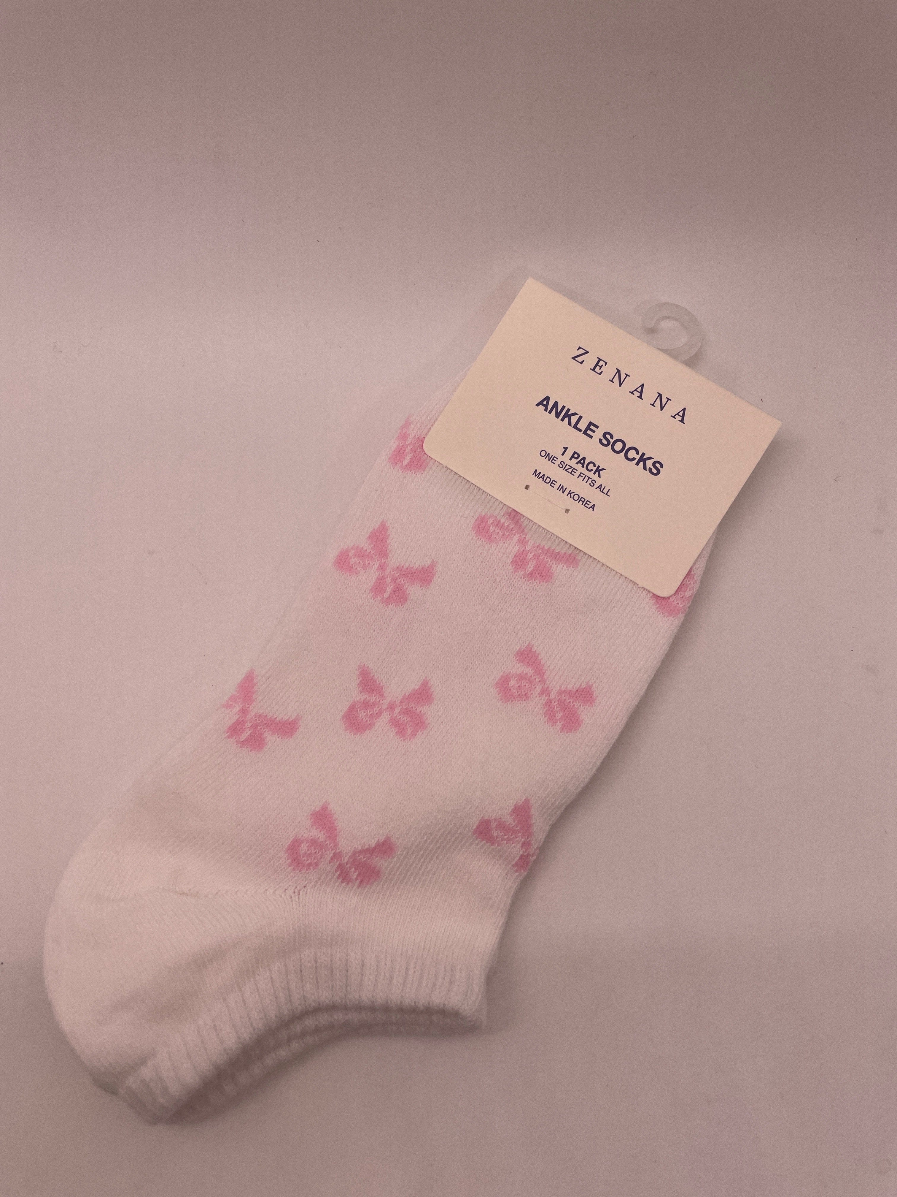 White Bow Ankle Socks