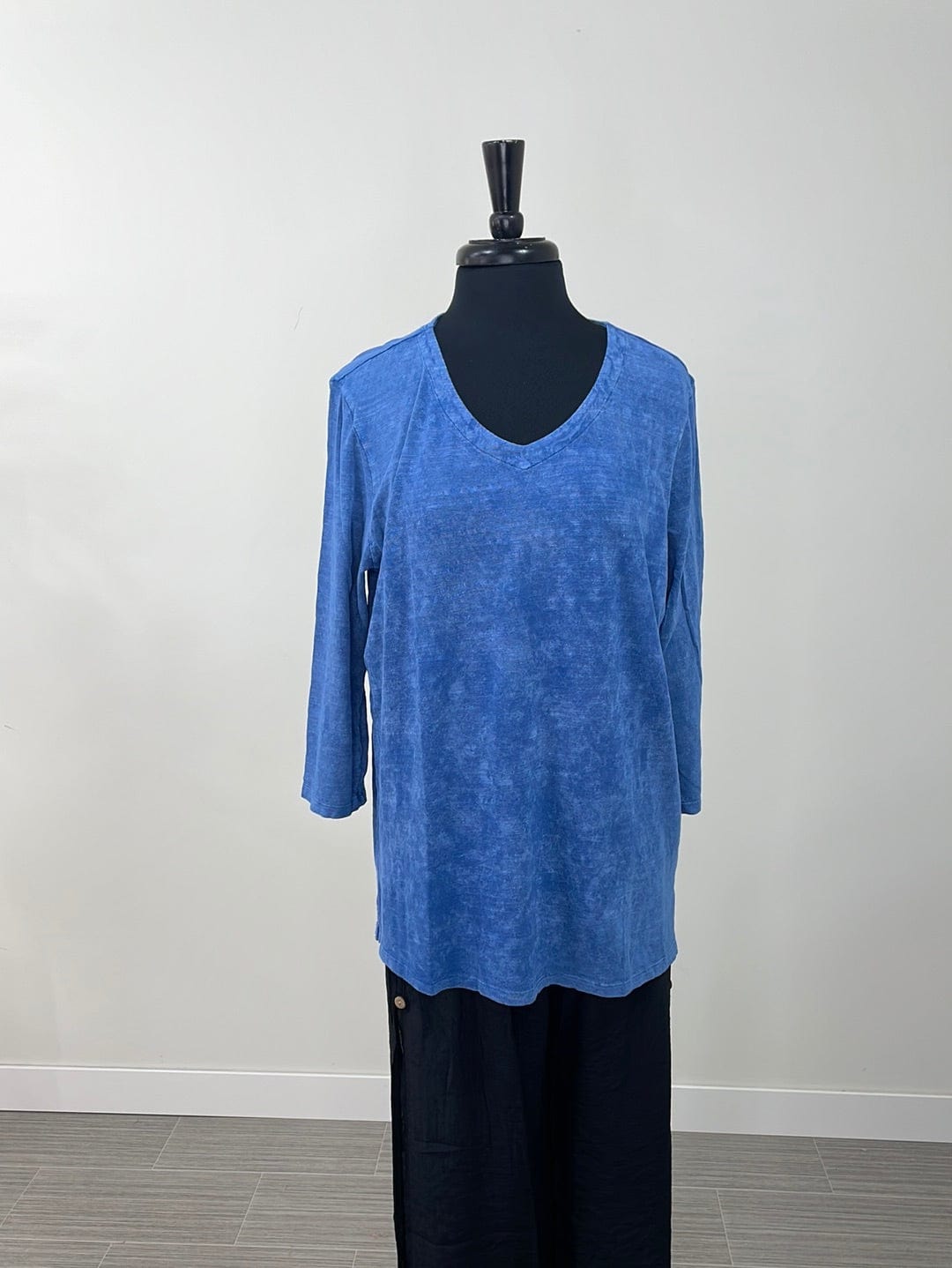 French Blue VNeck 3/4 Sleeve Top