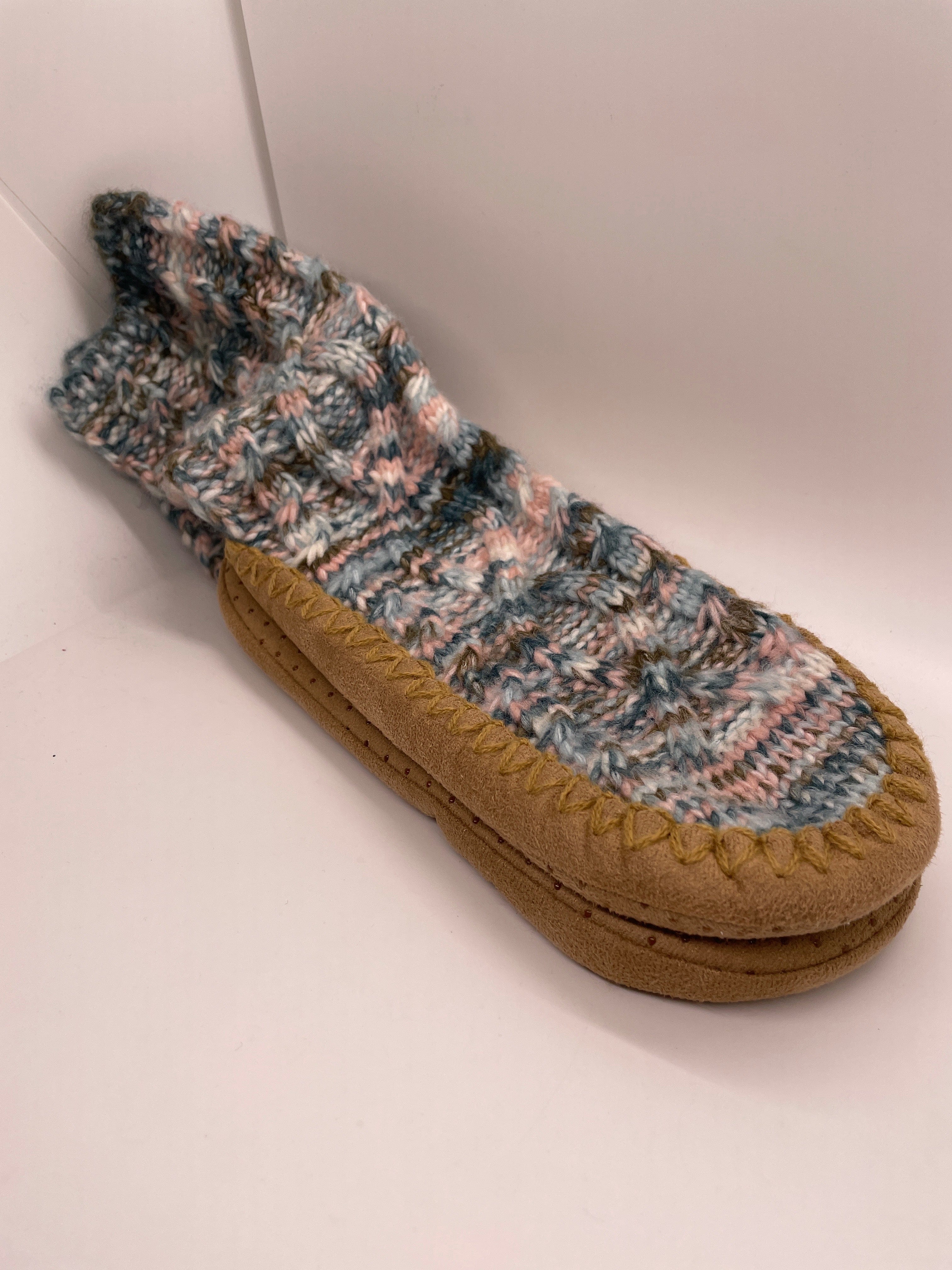Pink & Blue Cable Stitch Slipper Sock