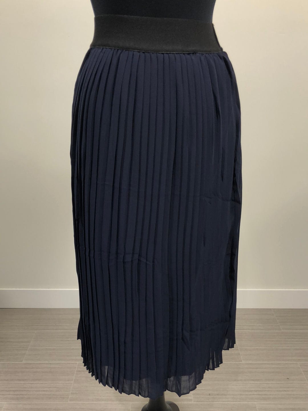 Navy Chiffon High Waist Pleat Midi Skirt