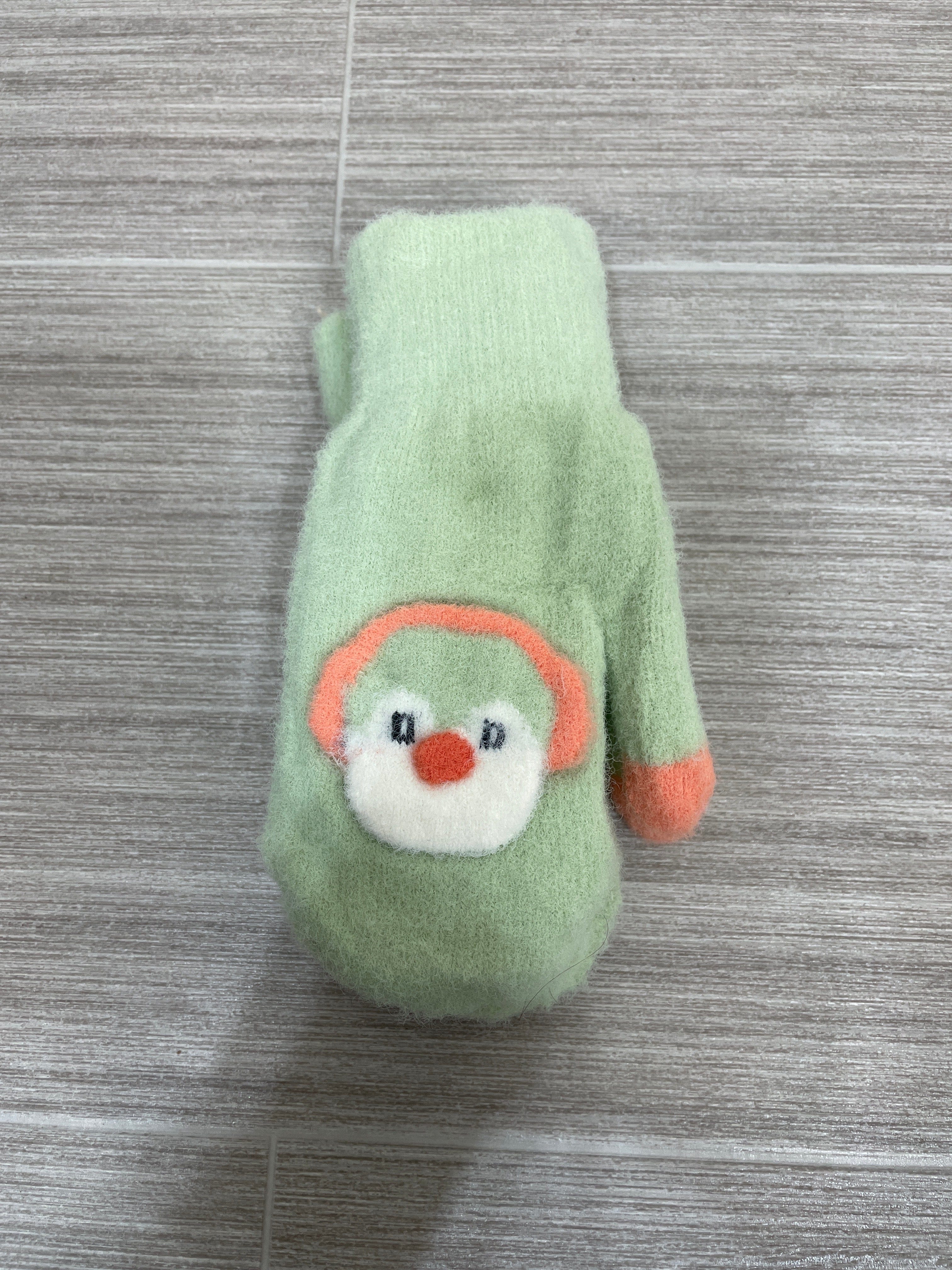 Kid's Green Penguin Mitten