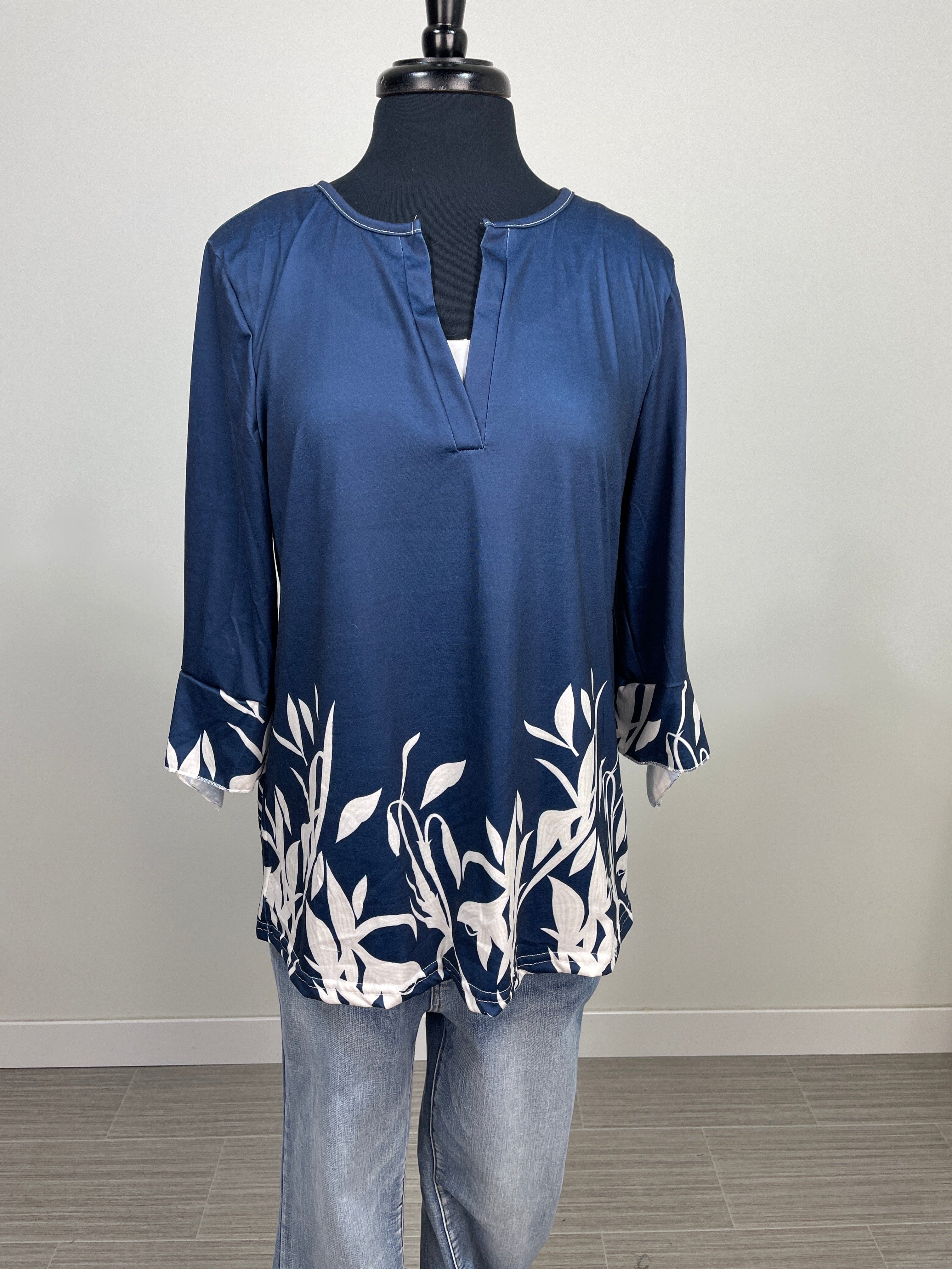 Navy Floral Border 3/4 Sleeve Top