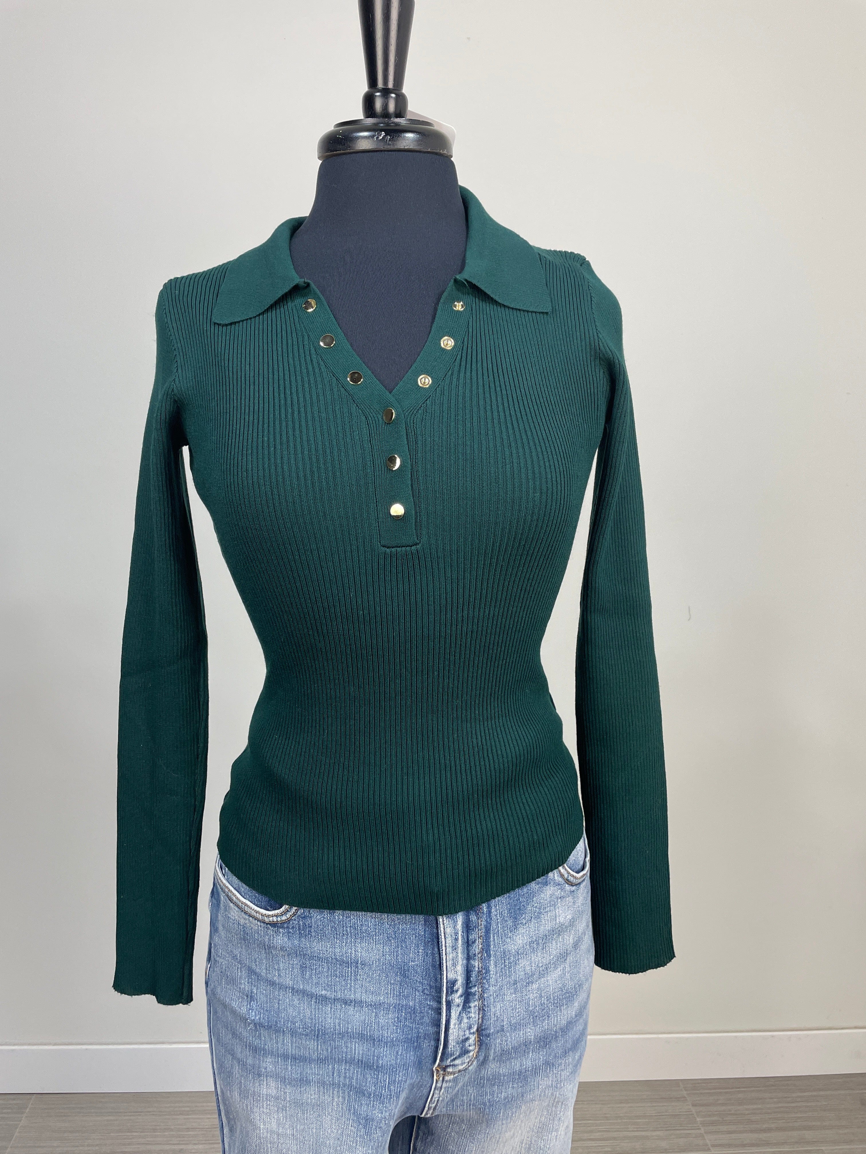 Hunter Green Collared Gold Snap Sweater