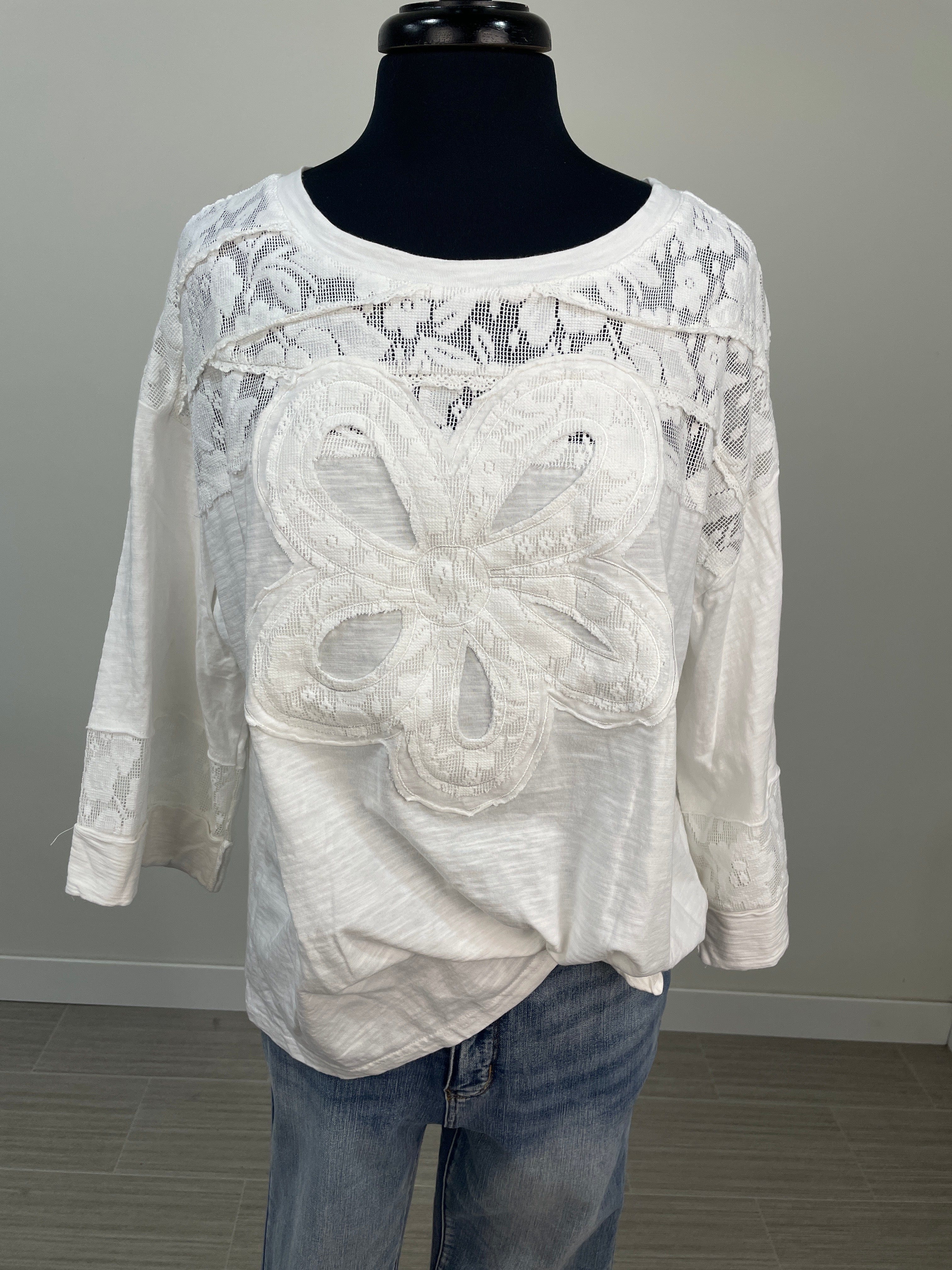 White 3/4 Sleeve Flower Patch Top
