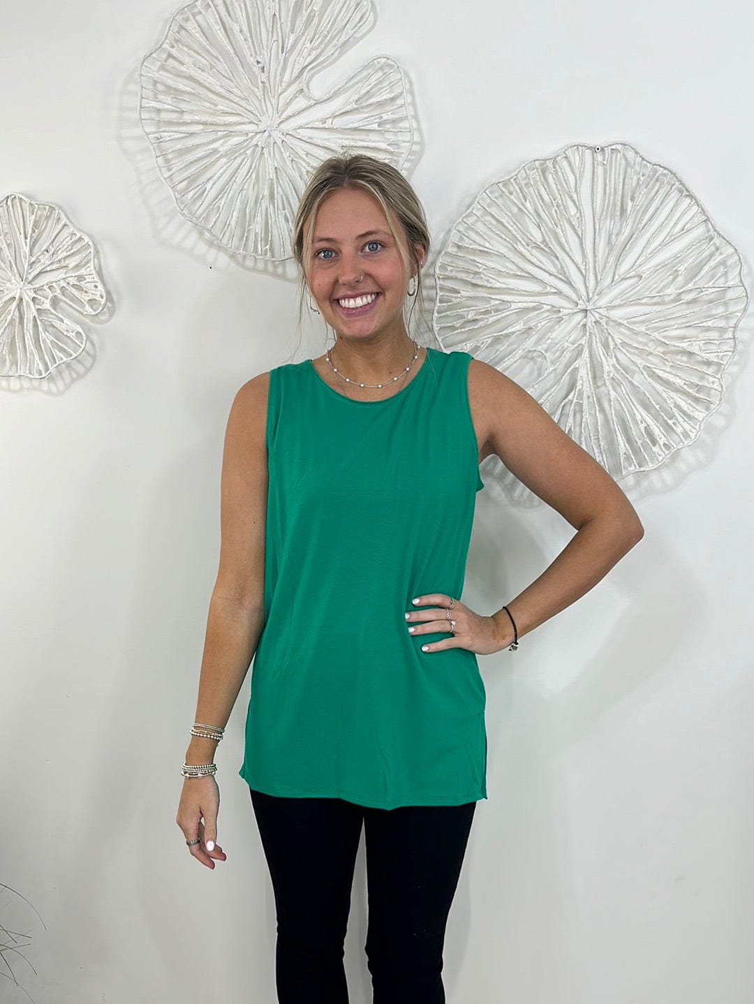 Kelly Green Sleeveless Round Top