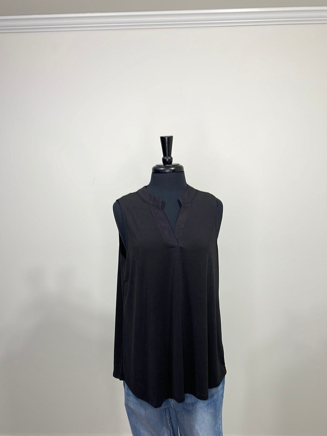 Black Solid Lizzy Tank