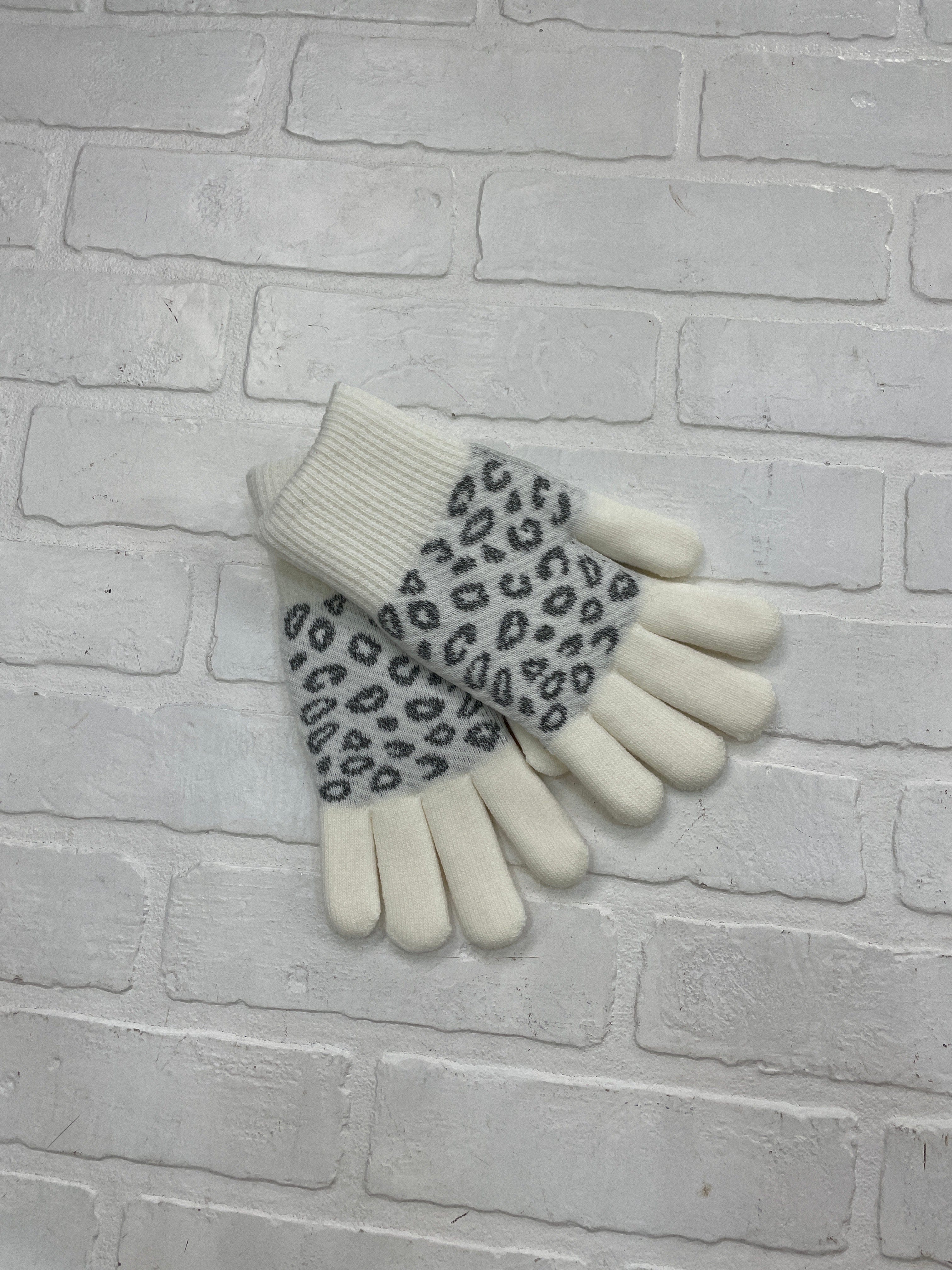 Ivory Leopard Women's Aloe Glove