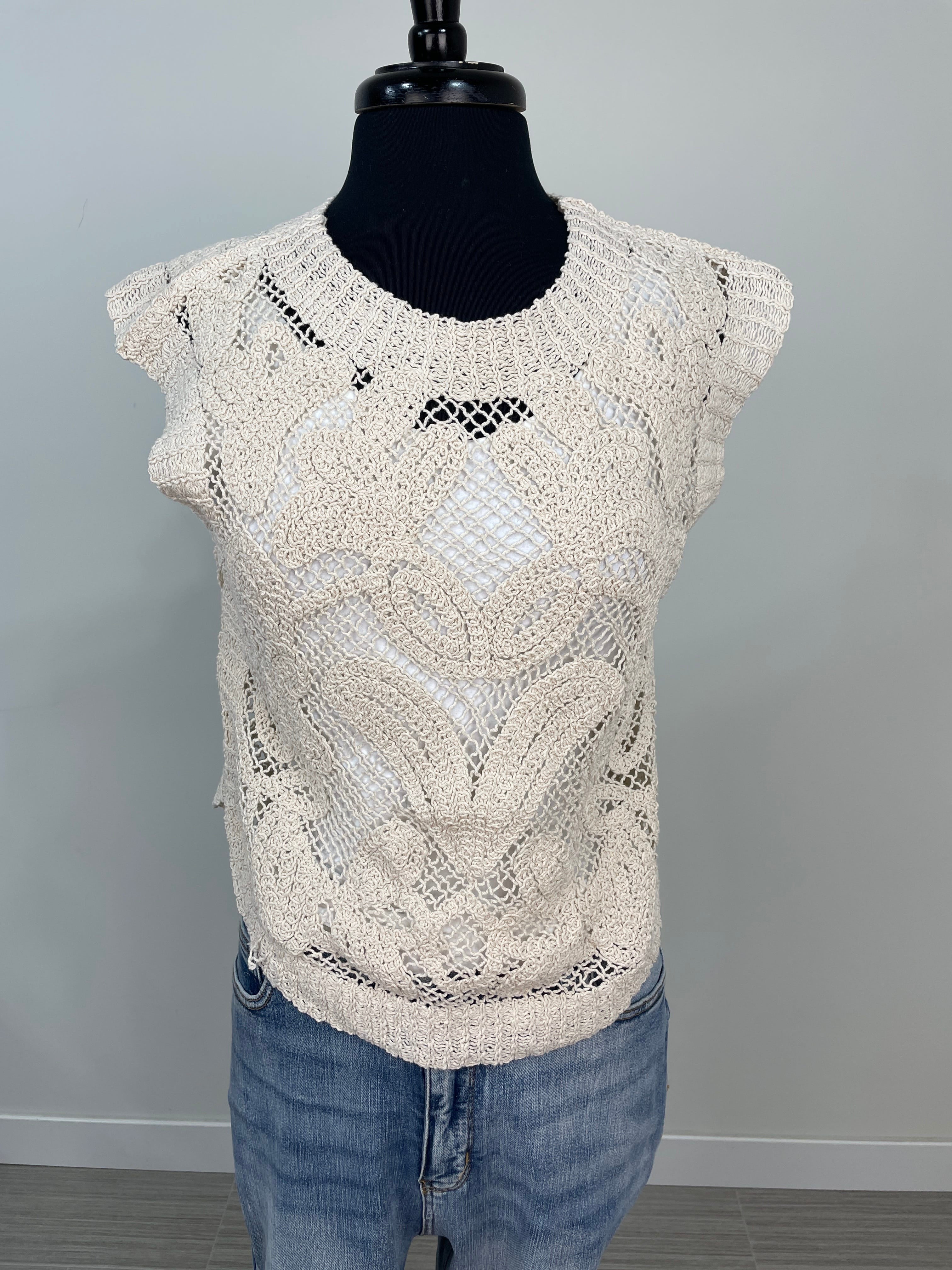 Natural Floral Crochet Sleeveless Pullover