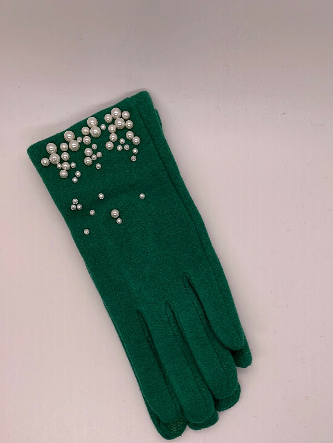 Green Felted Gloves W/ Pearls