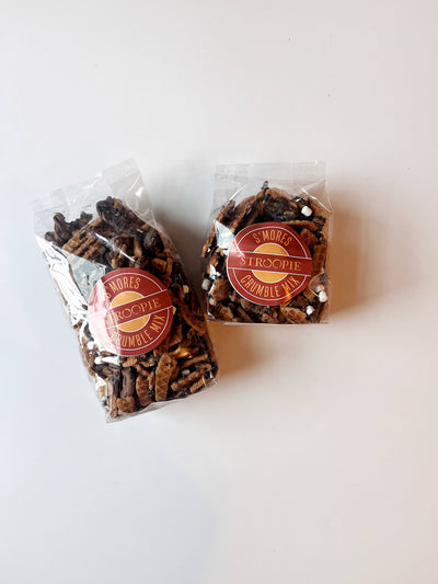 Stroopie Crumble Snack Mix: 10oz Bag / Pecan