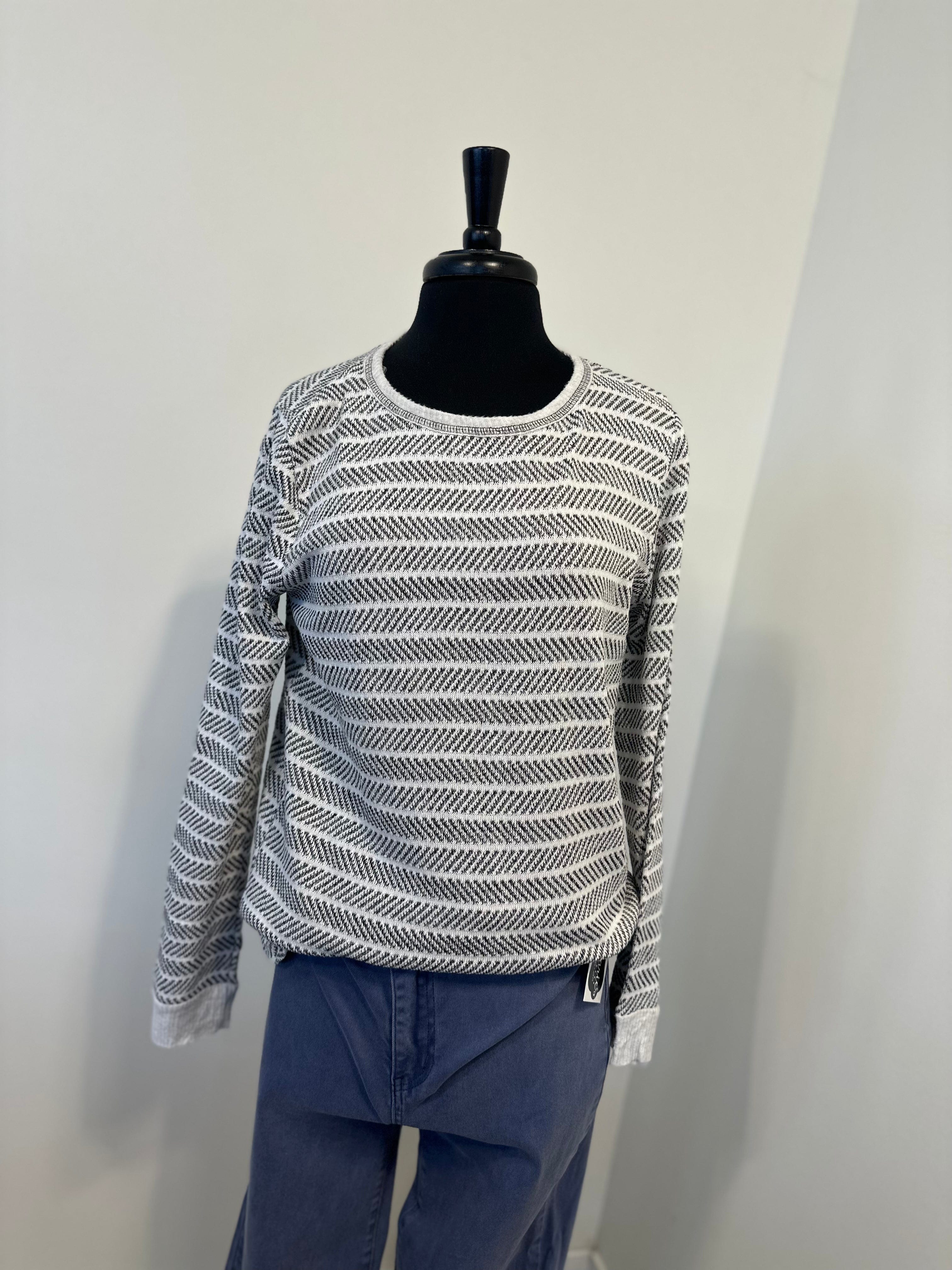 Black & White Textured Longsleeve