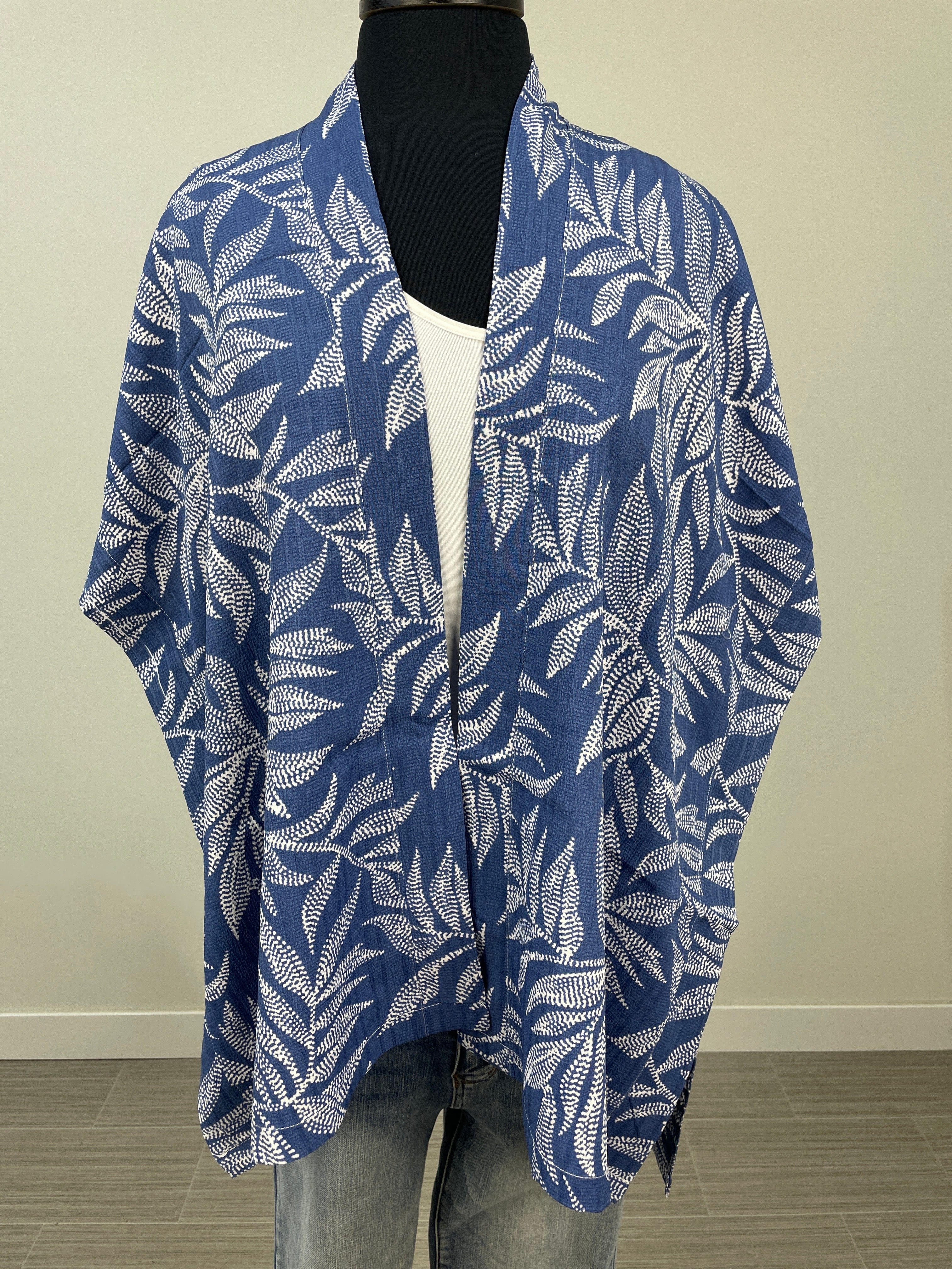 Blue & White Leaf Print Kimono
