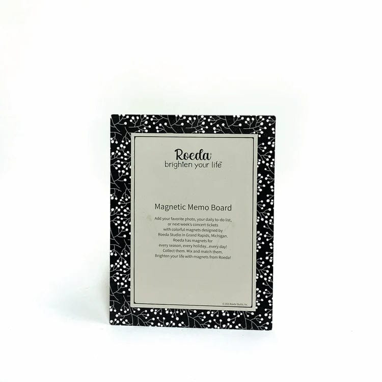 Easel w Kickstd 8.5 x 6.5 Black/White Berries Pattern