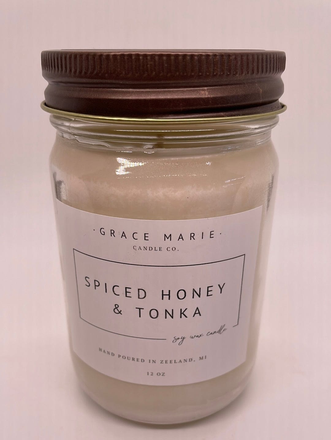 12oz Spiced Honey & Tonka Candle