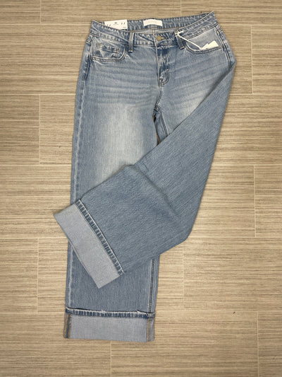 Light Low Rise Cuff Baggy Jeans