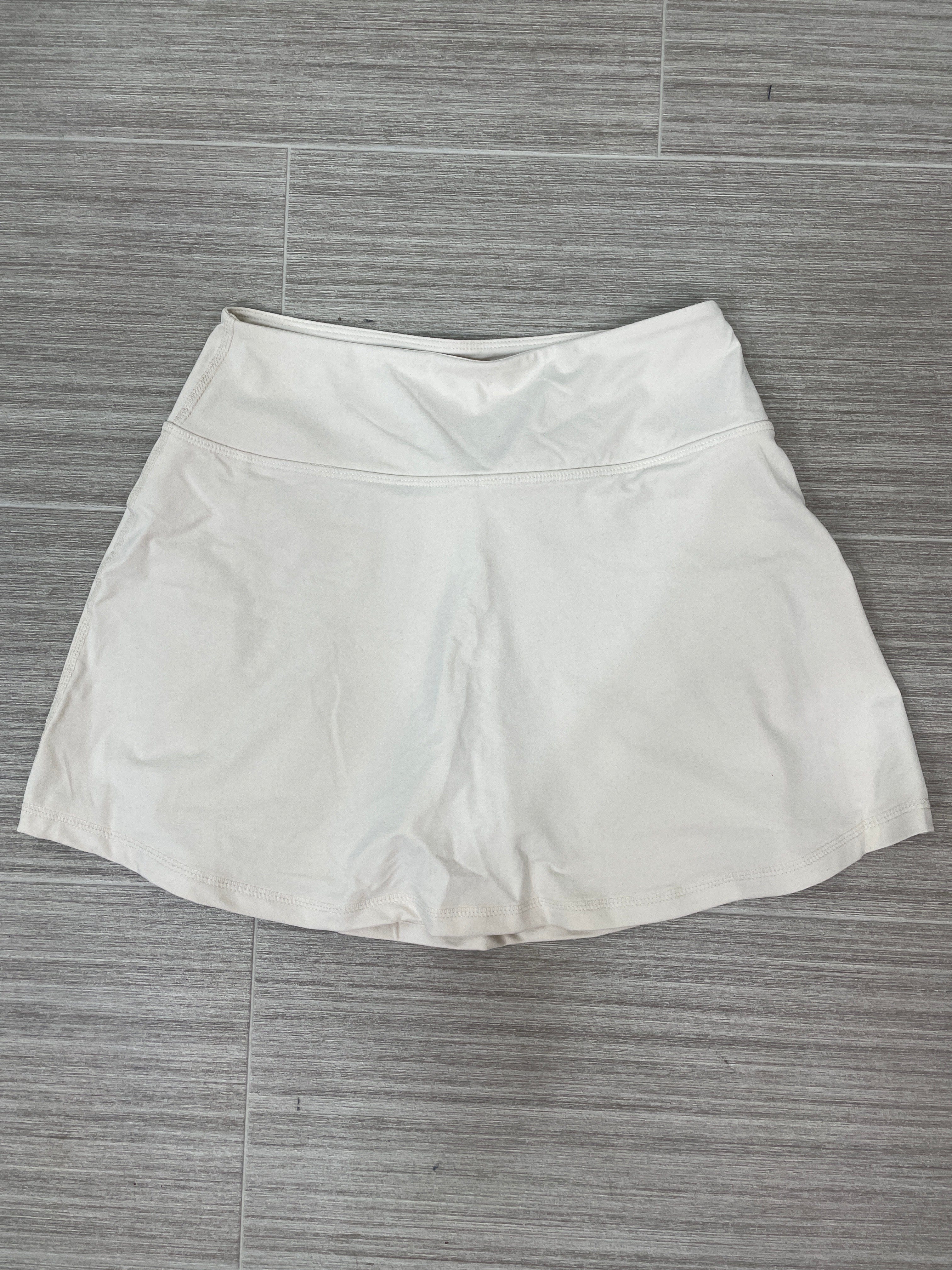 White Pearl Butter Basic Skort