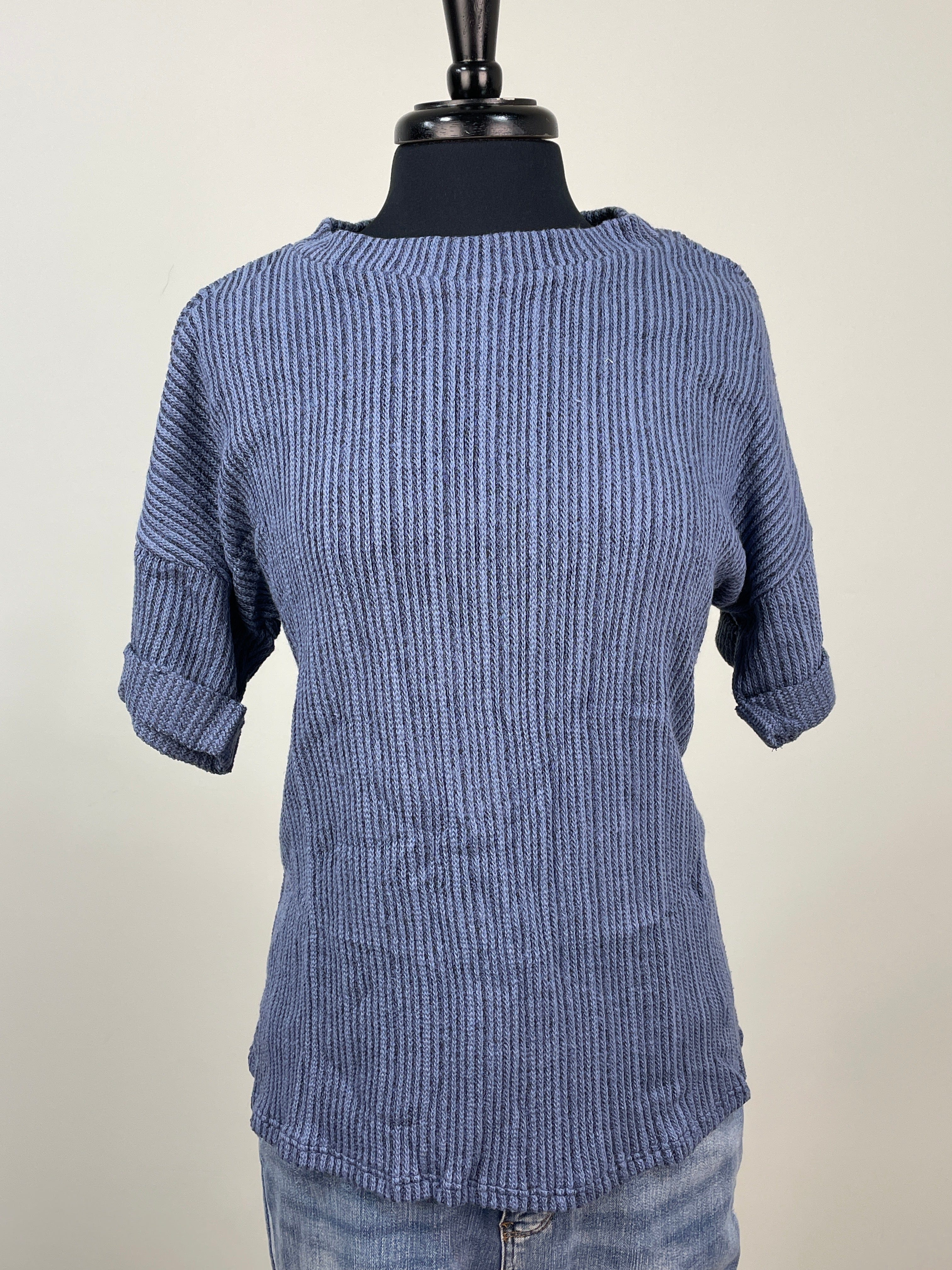 Blue Two-Tone Short Sleeve Sweater