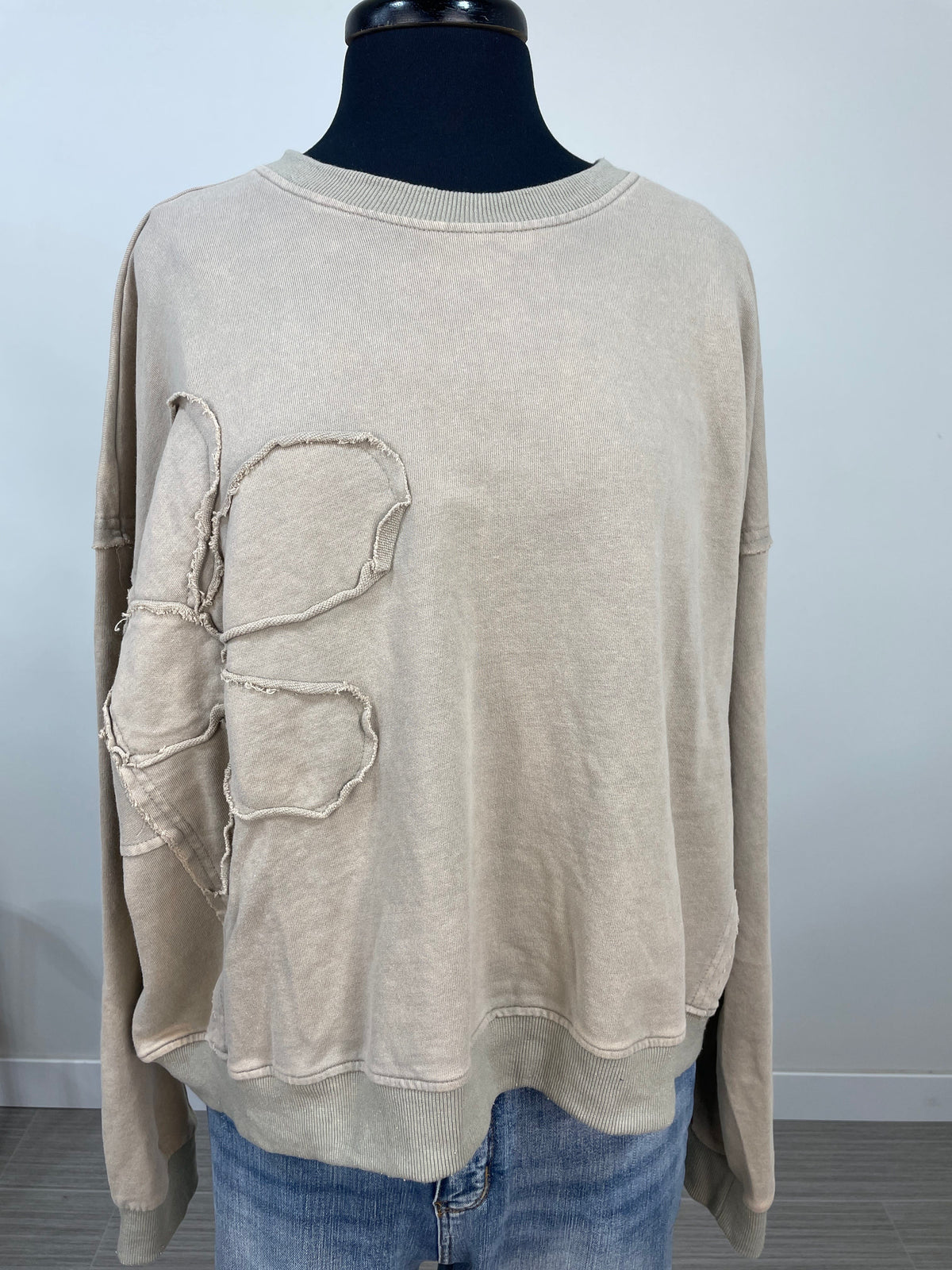 Toast Daisy Applique Sweatshirt