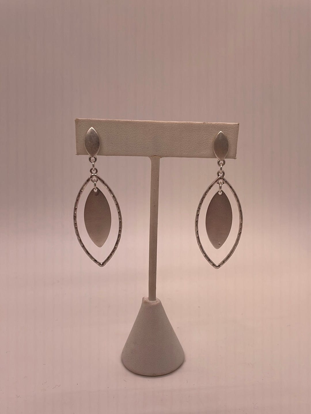 Silver Oval Droplet Earring