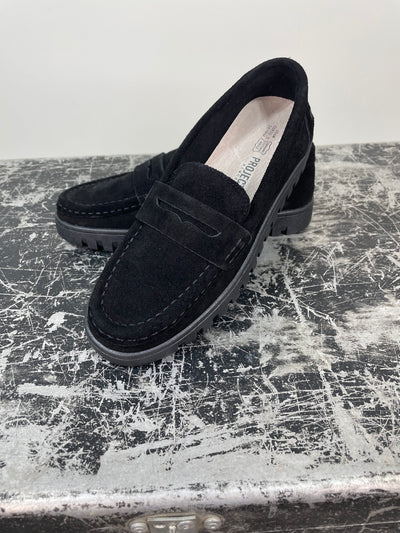 Feel Good Black Suede Loafer