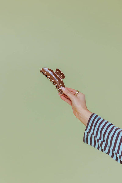 POLKA DOT & STRIPED OVERSIZED CLAWS: BROWN AND BLUE STRIPED