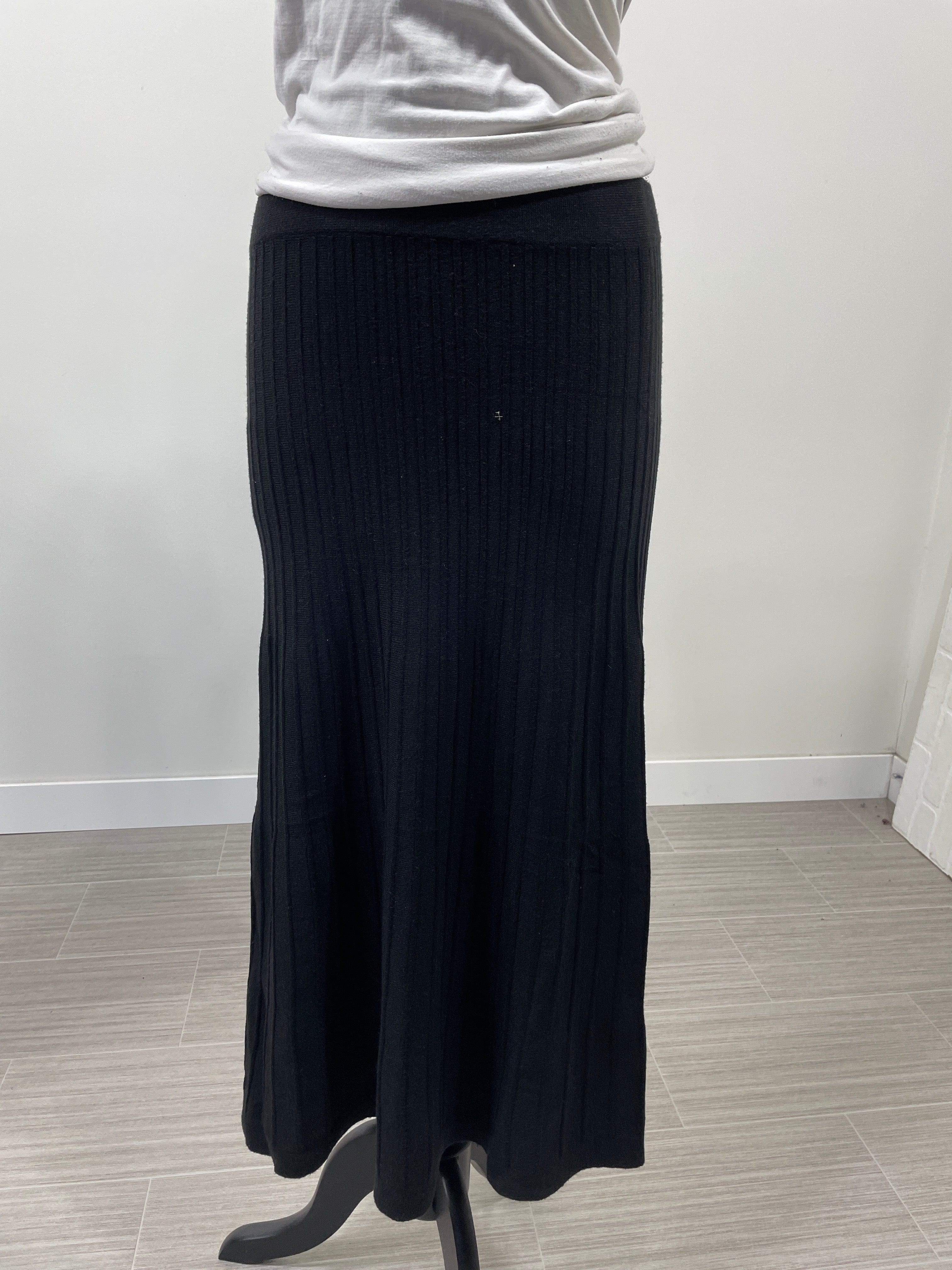 Black Knit Long Skirt